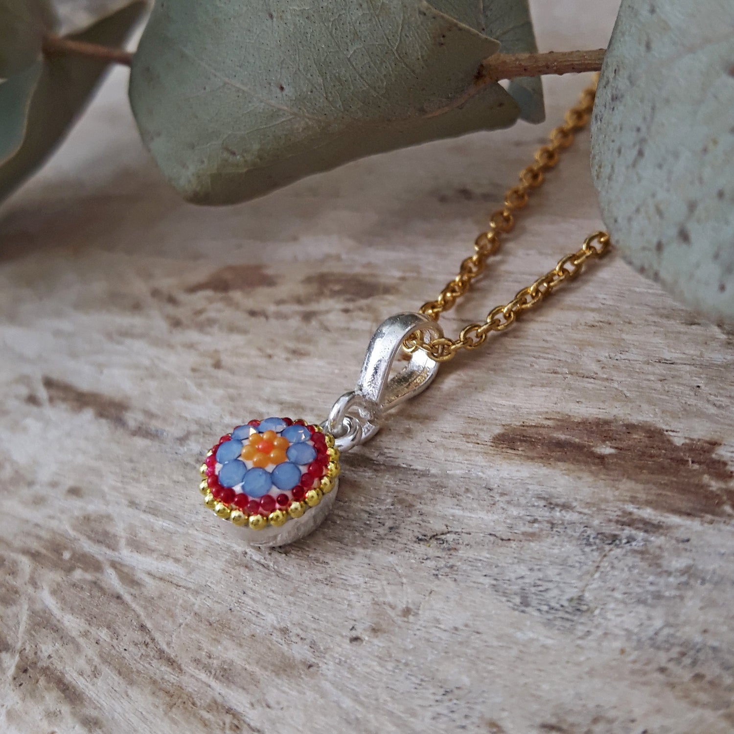 Allegra Bloom Coral Mini Round Pendant
