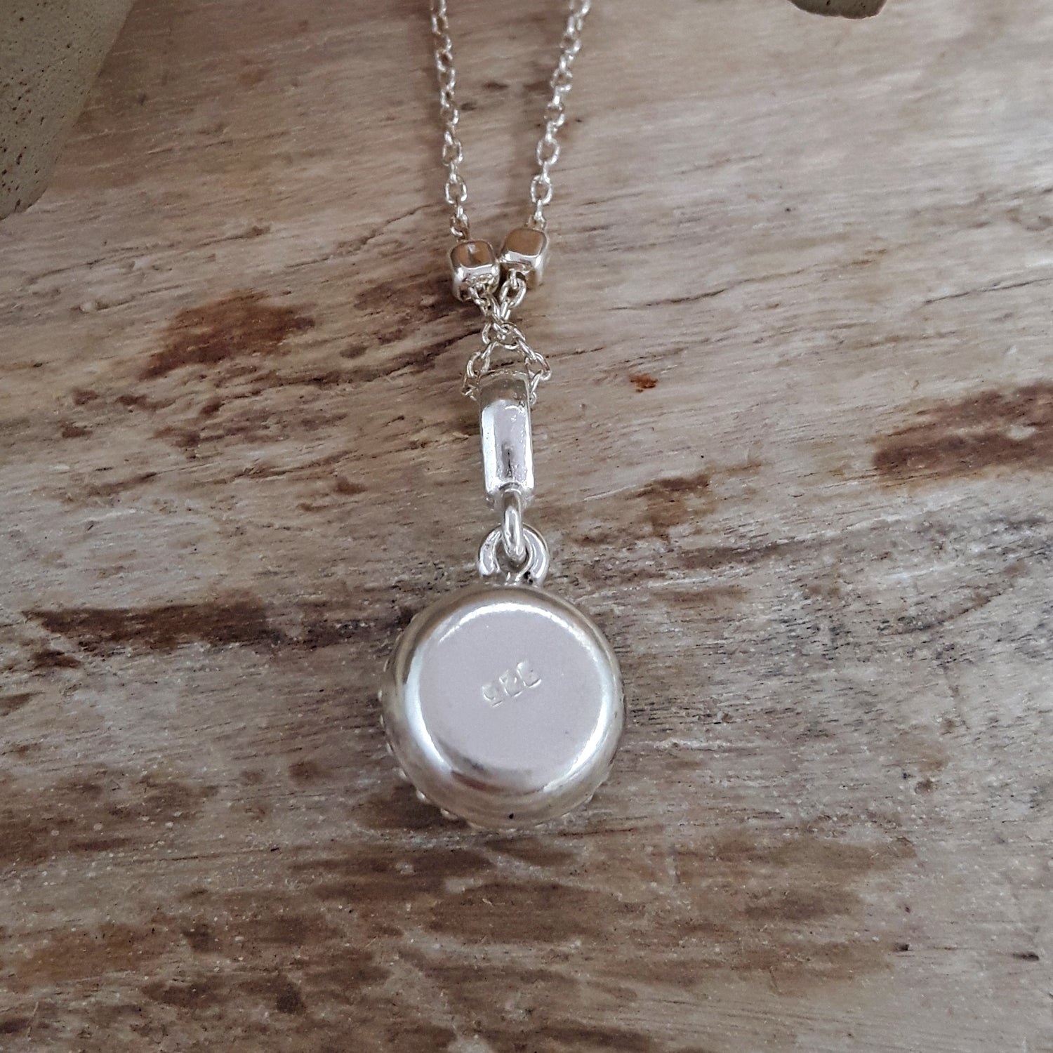 Allegra Highland Glow Mini Round Pendant