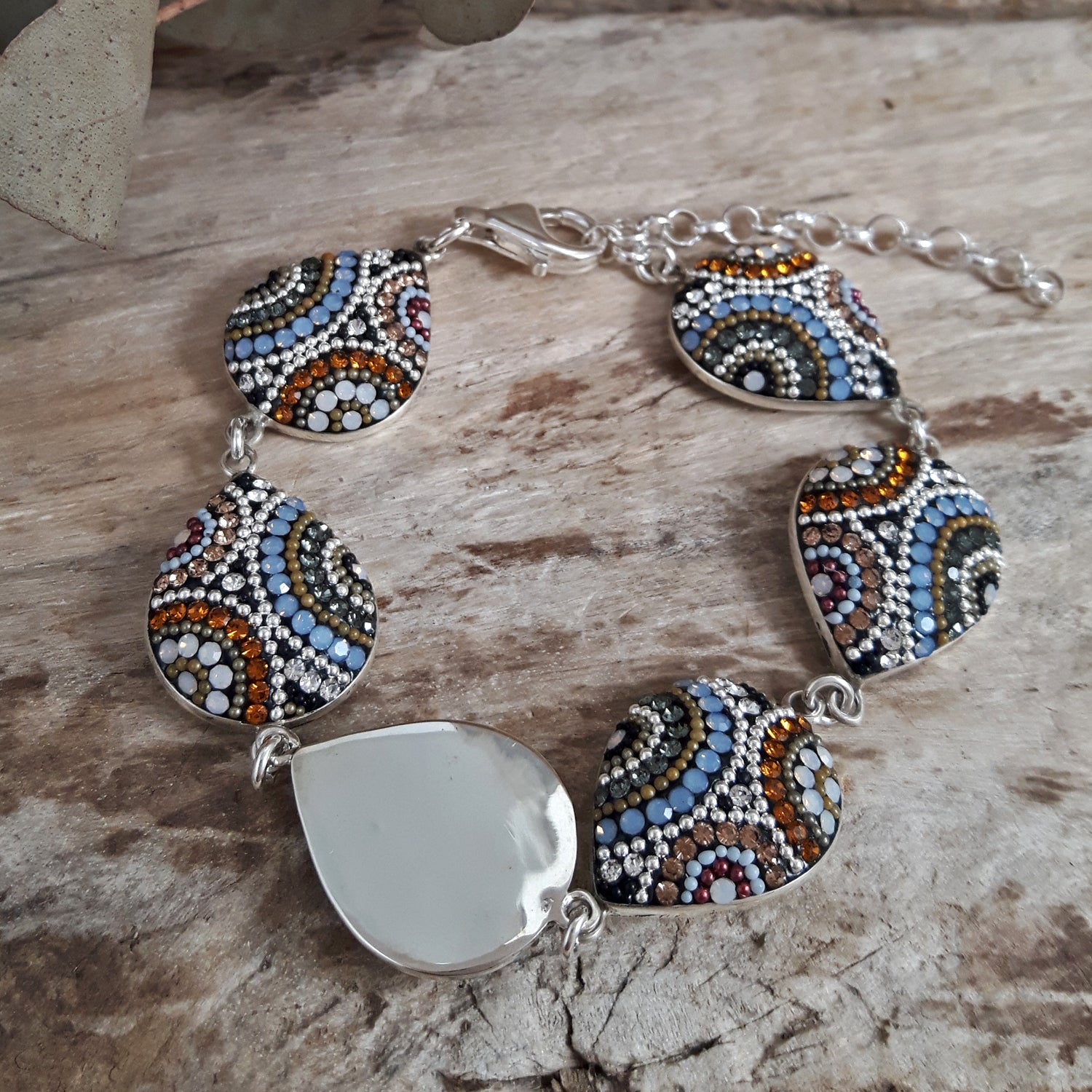 Allegra Highland Glow Teardrop Bracelet