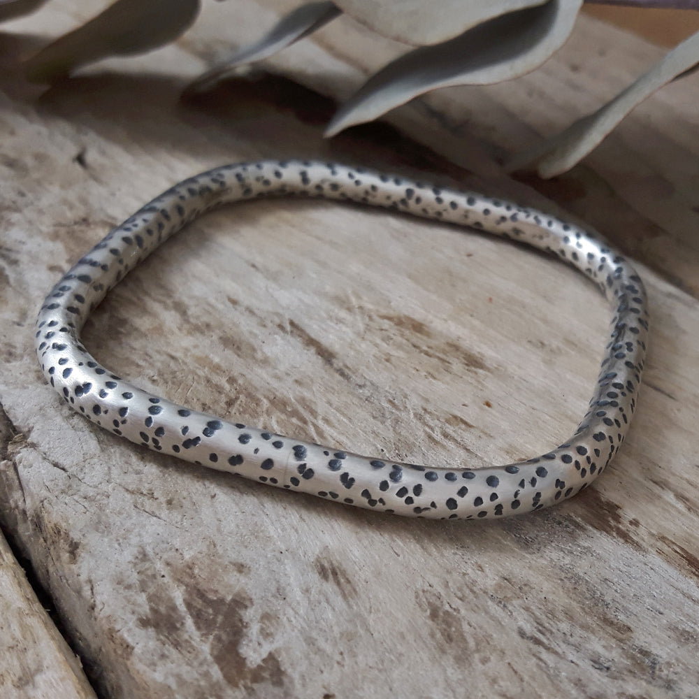 Balam Tubo Square Bangle 6.5cm