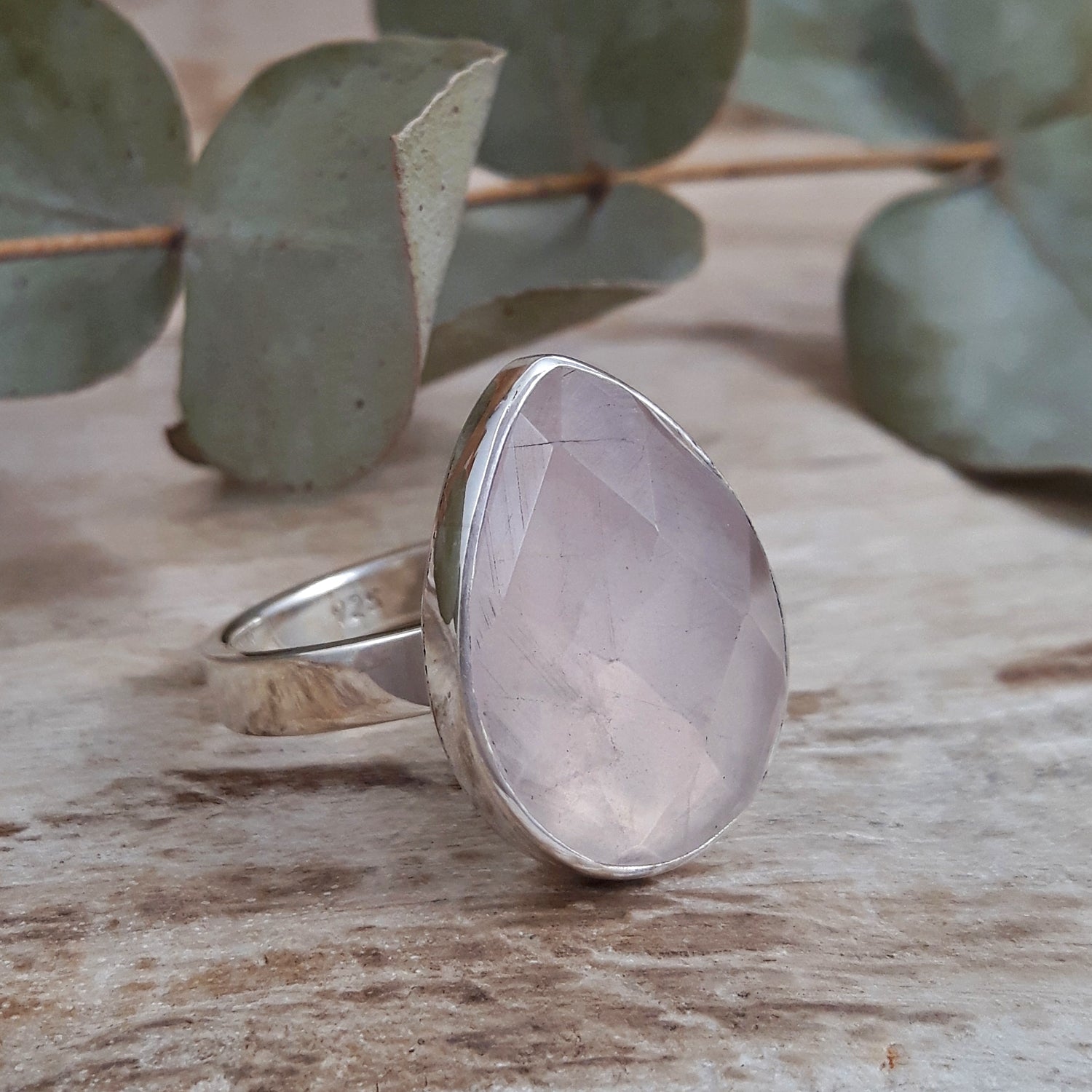 Elegance Teardrop Rose Quartz Small Ring