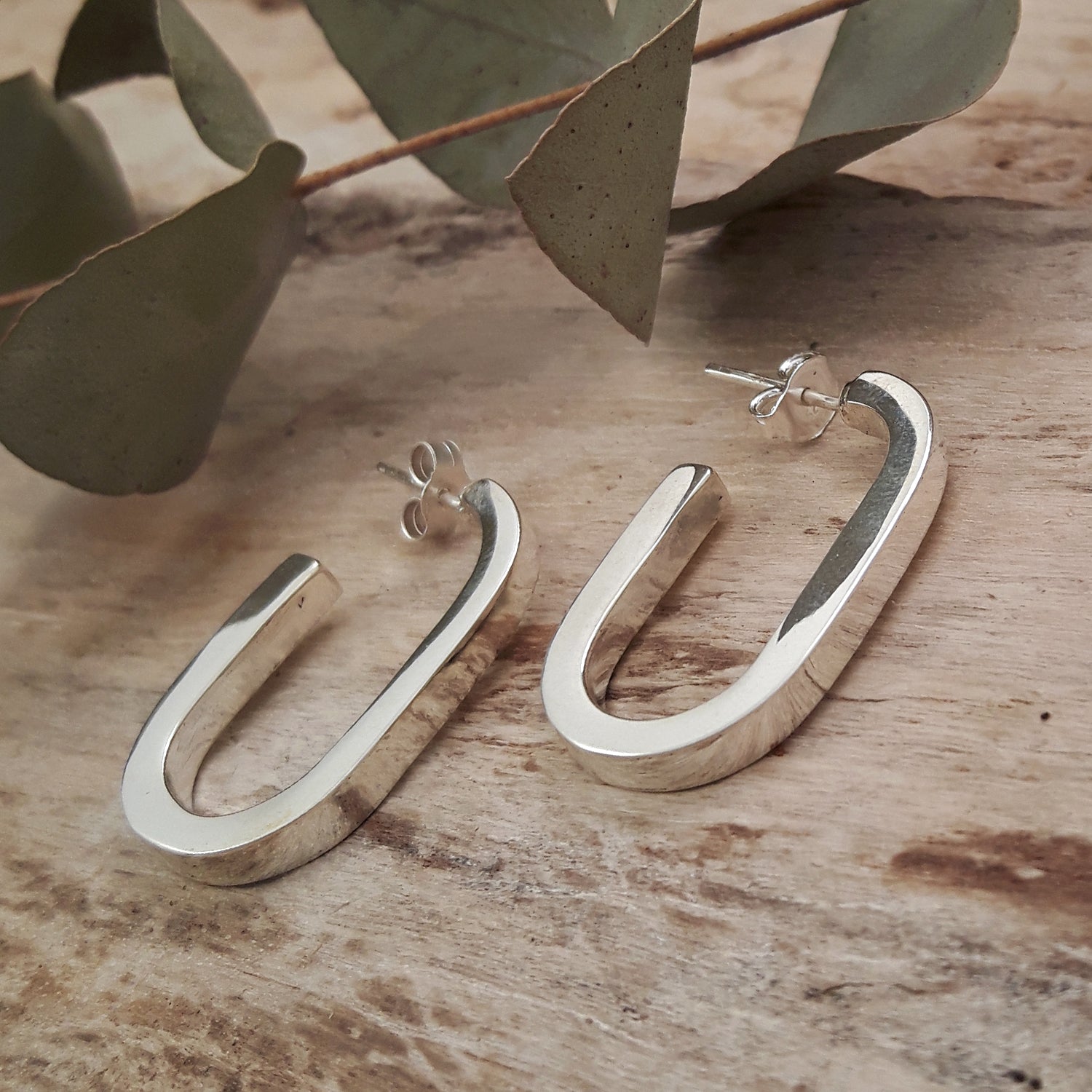 Ellipse Small Hoop Earrings