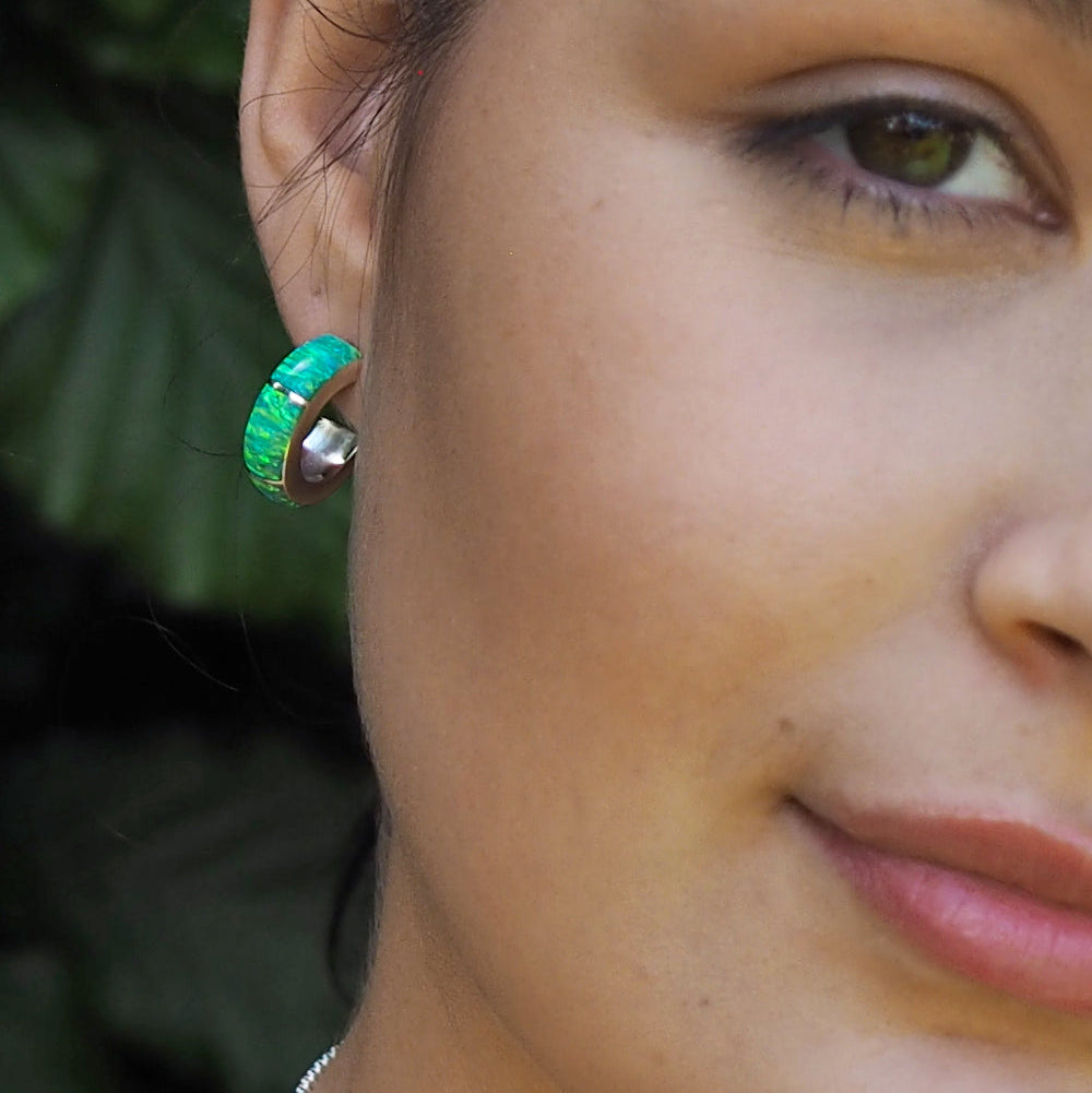 Flinder Lavinia White Hoop Earrings