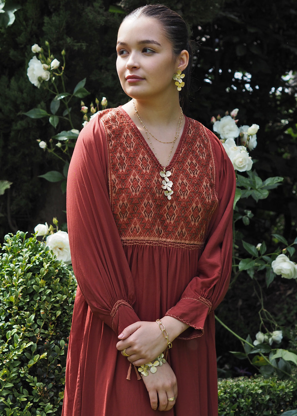 Viola Gold Large Stud Earrings