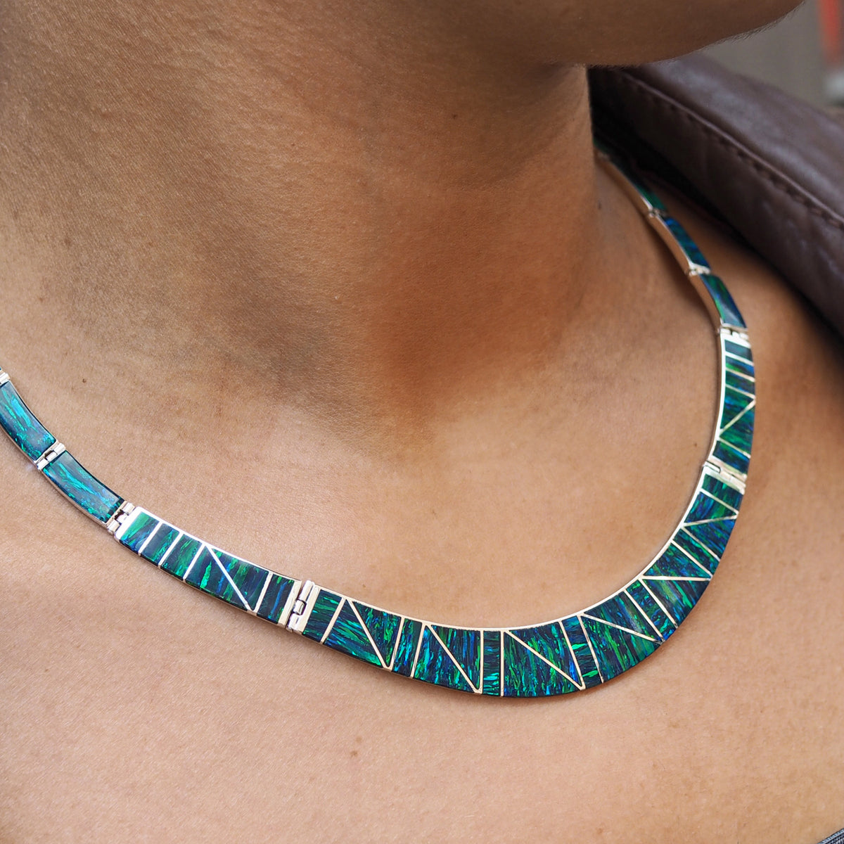 Flinder Nouveau Emerald Necklace