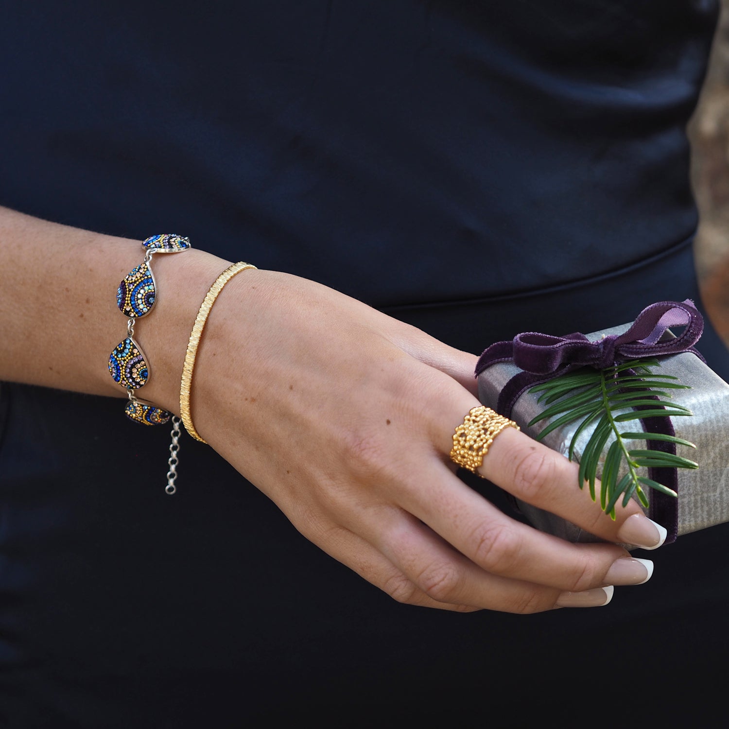 Allegra Indigo Radiance Teardrop Bracelet