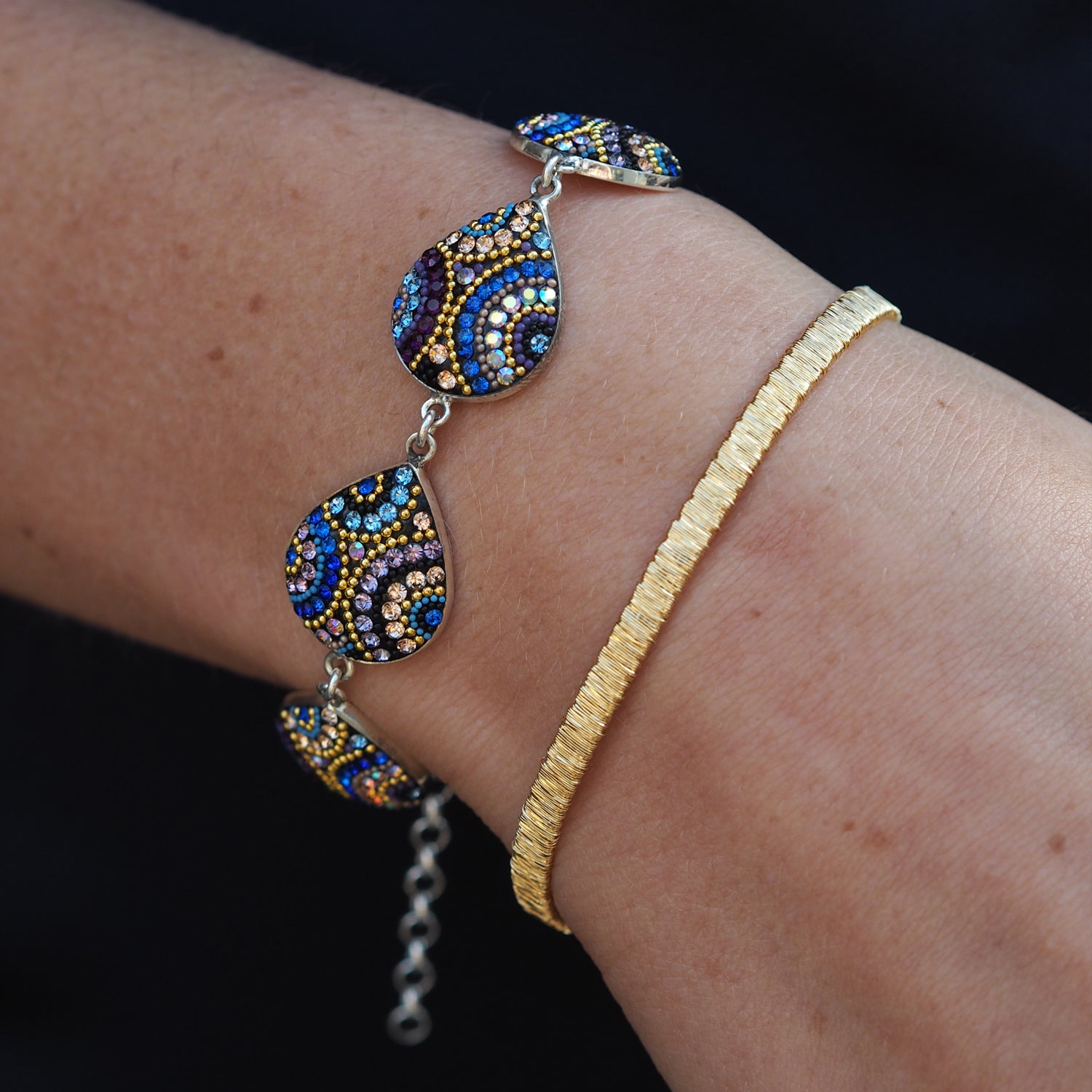 Allegra Indigo Radiance Teardrop Bracelet