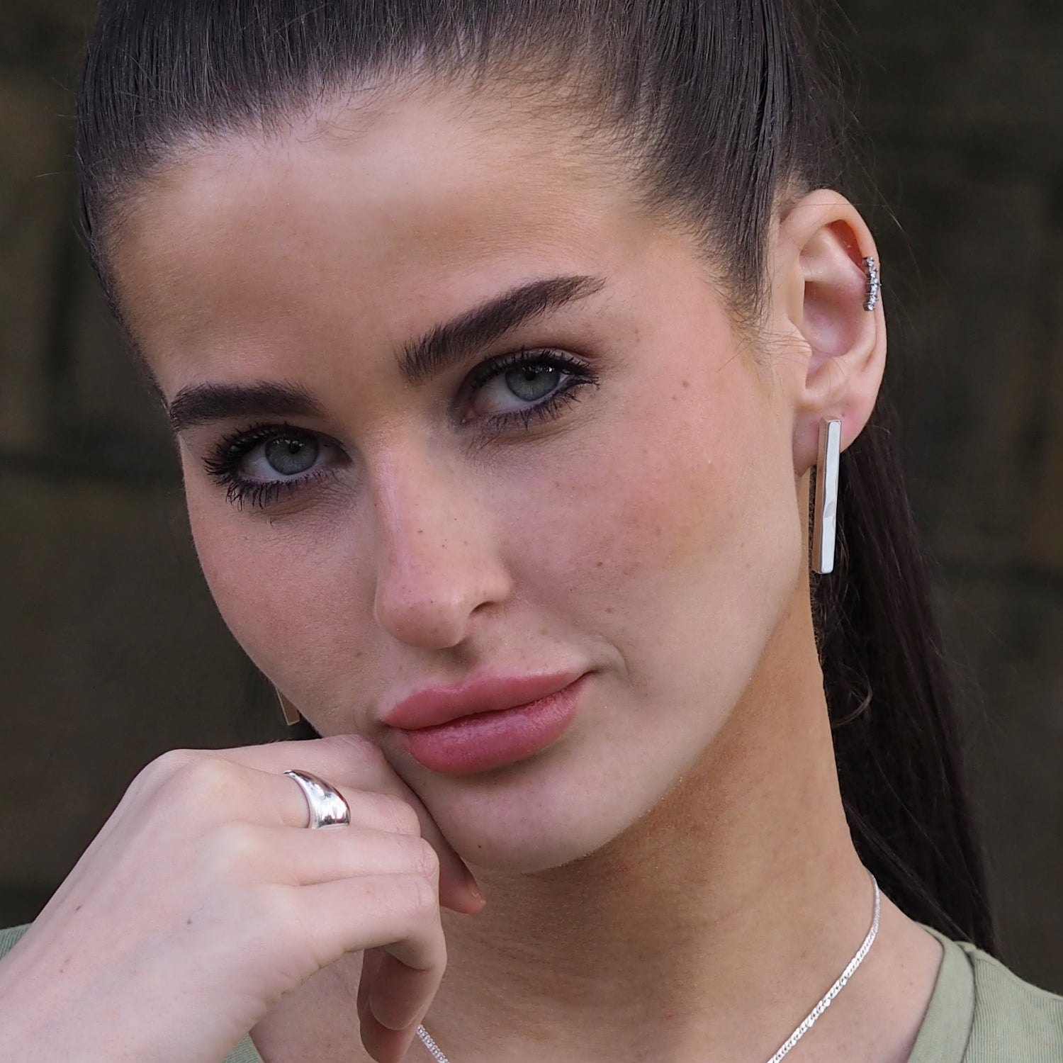 Ameli Stud Earrings