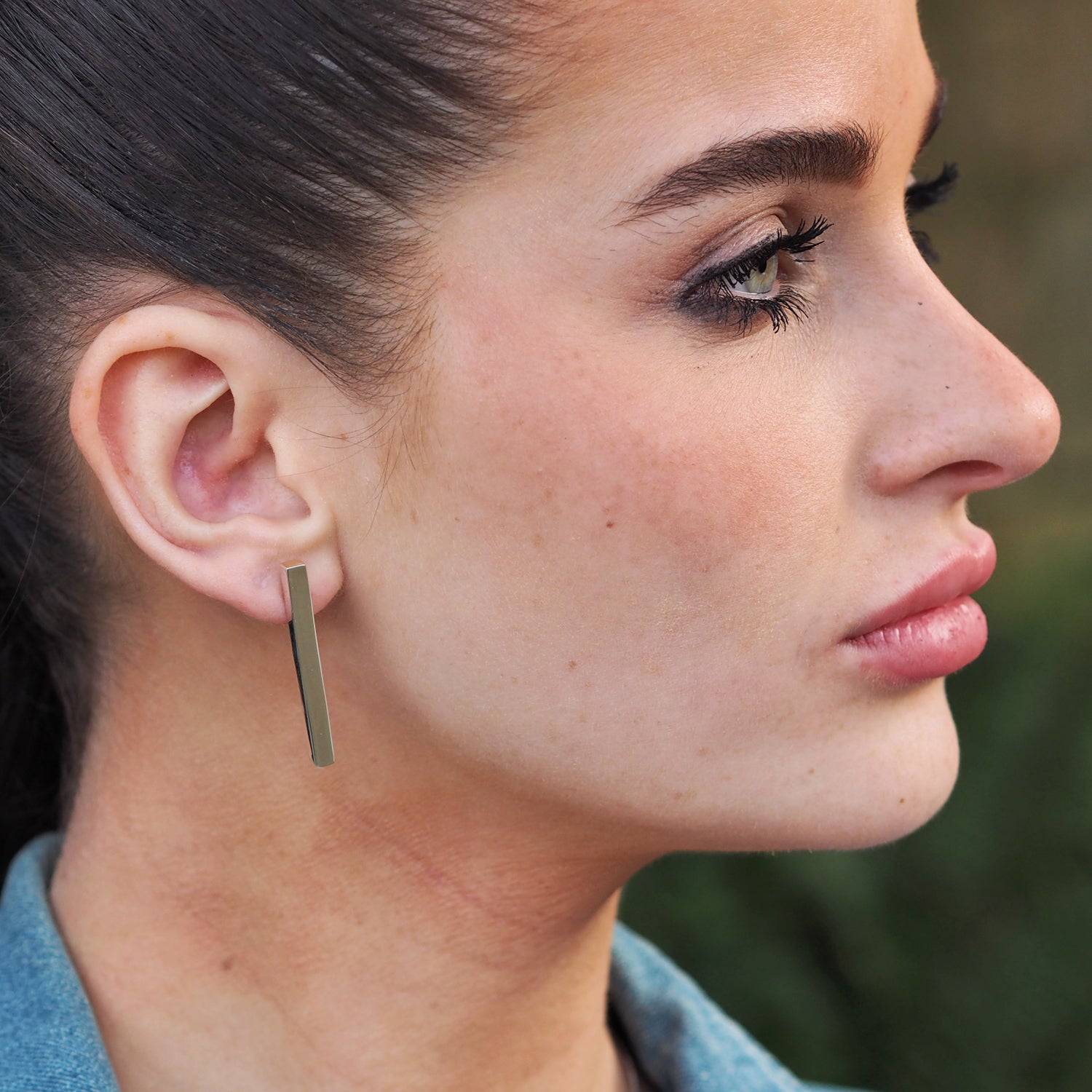 Ameli Stud Earrings