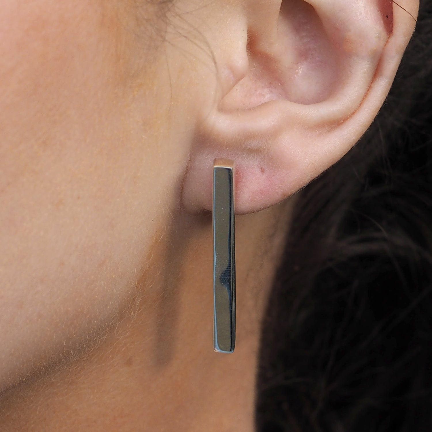 Ameli Stud Earrings