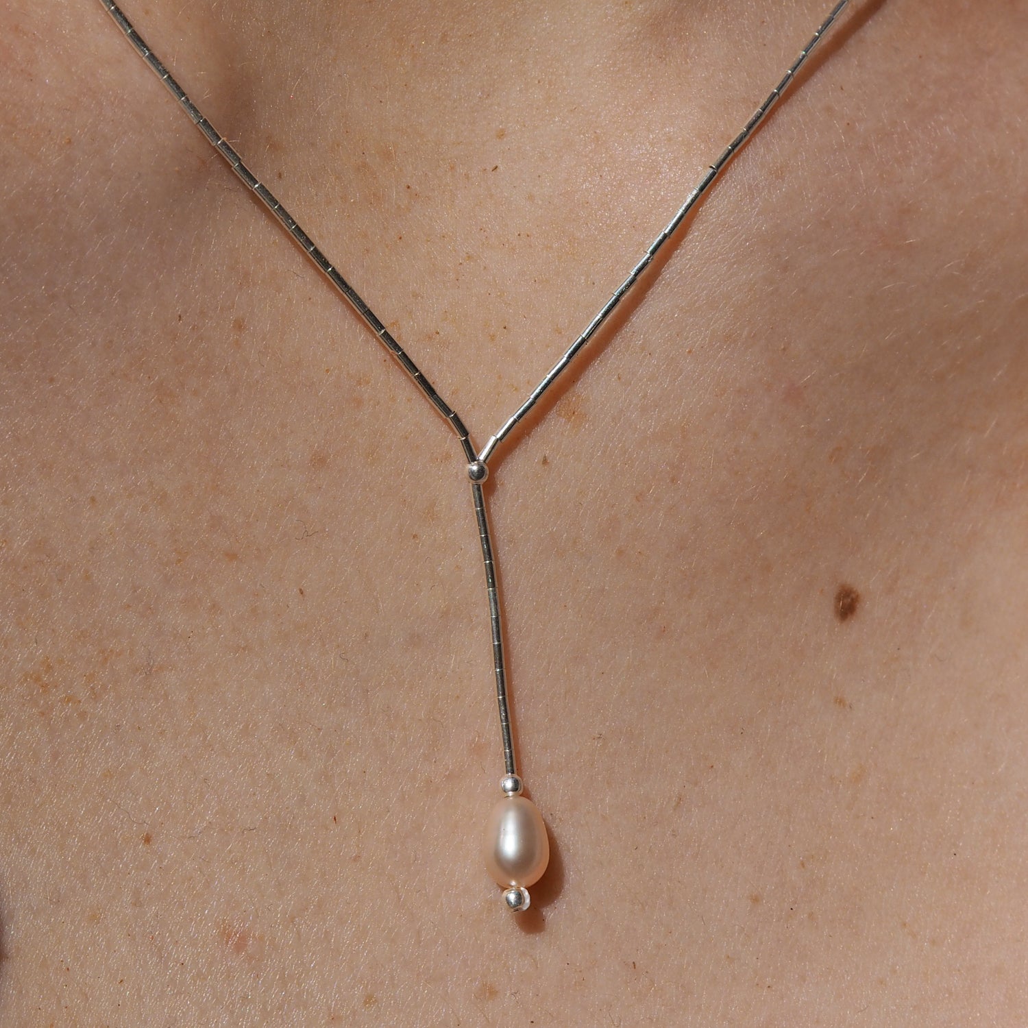 Clara Pink Pearl Necklace