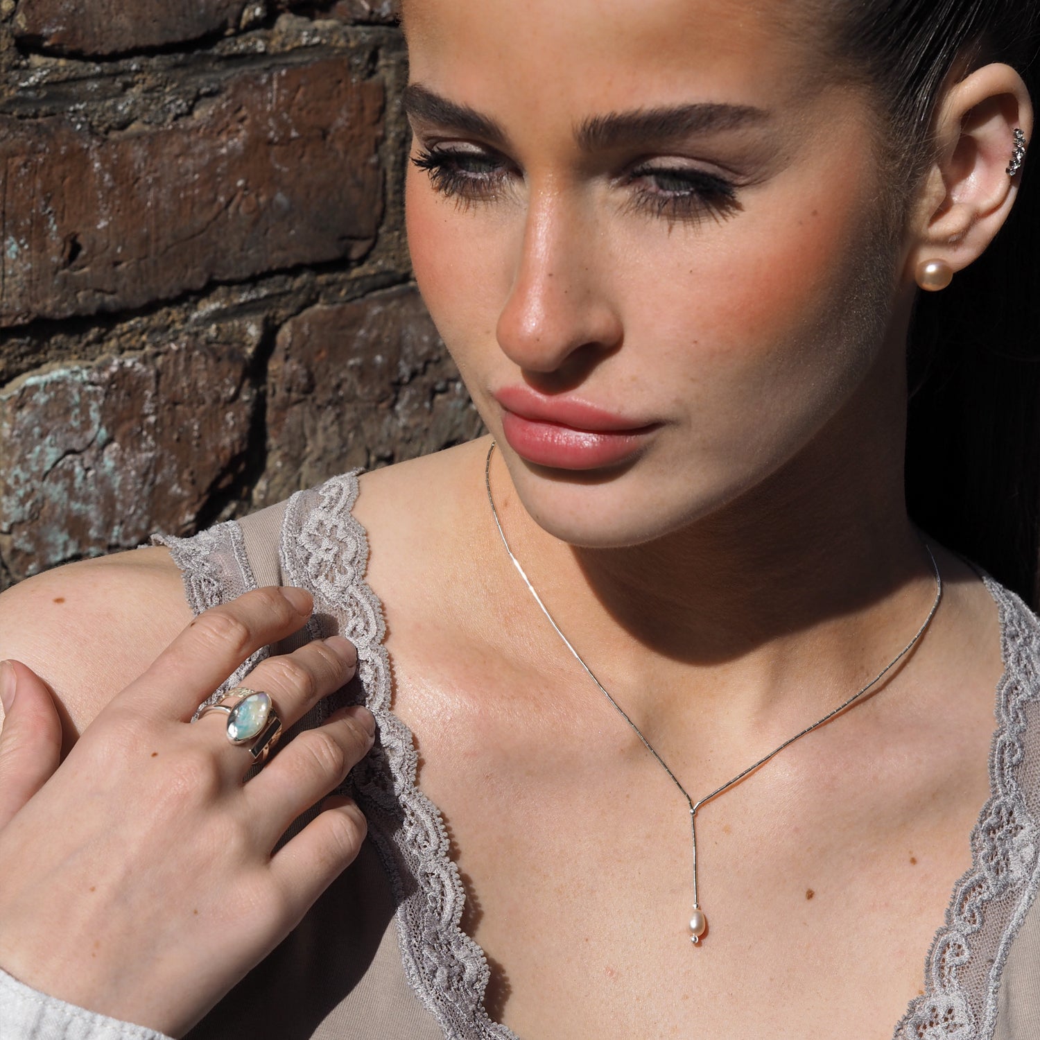 Clara Pink Pearl Necklace