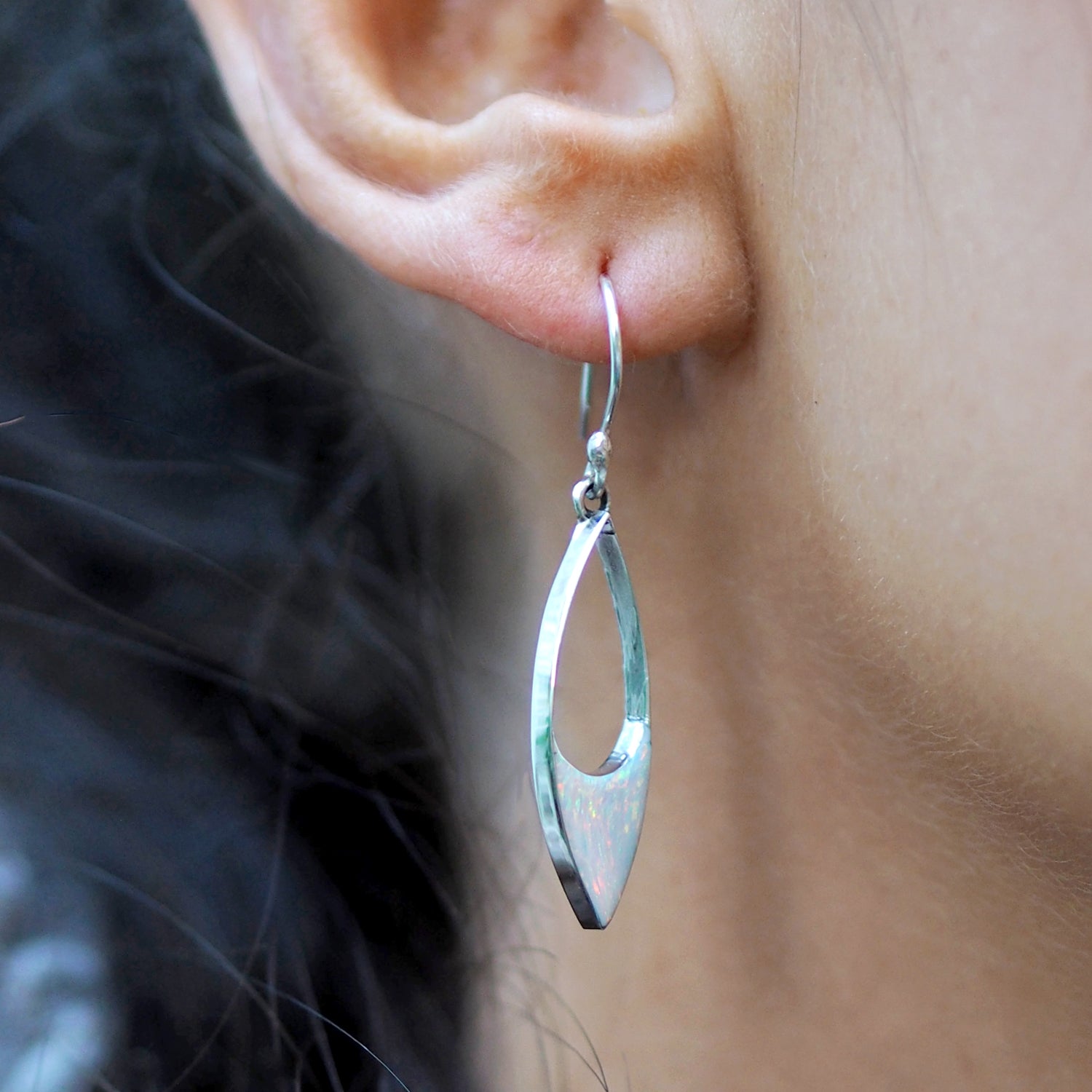 Flinder Finella White Drop Earrings