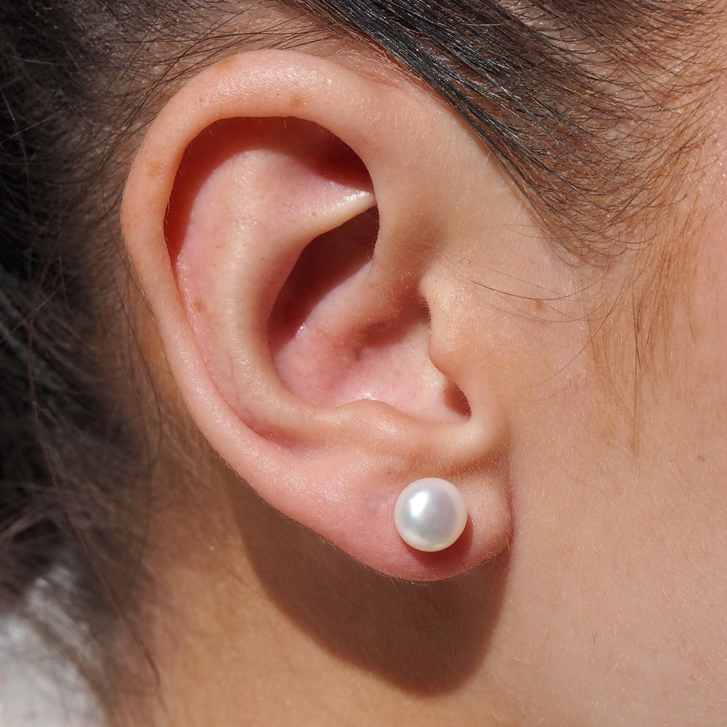 White Pearl Medium Stud Earrings