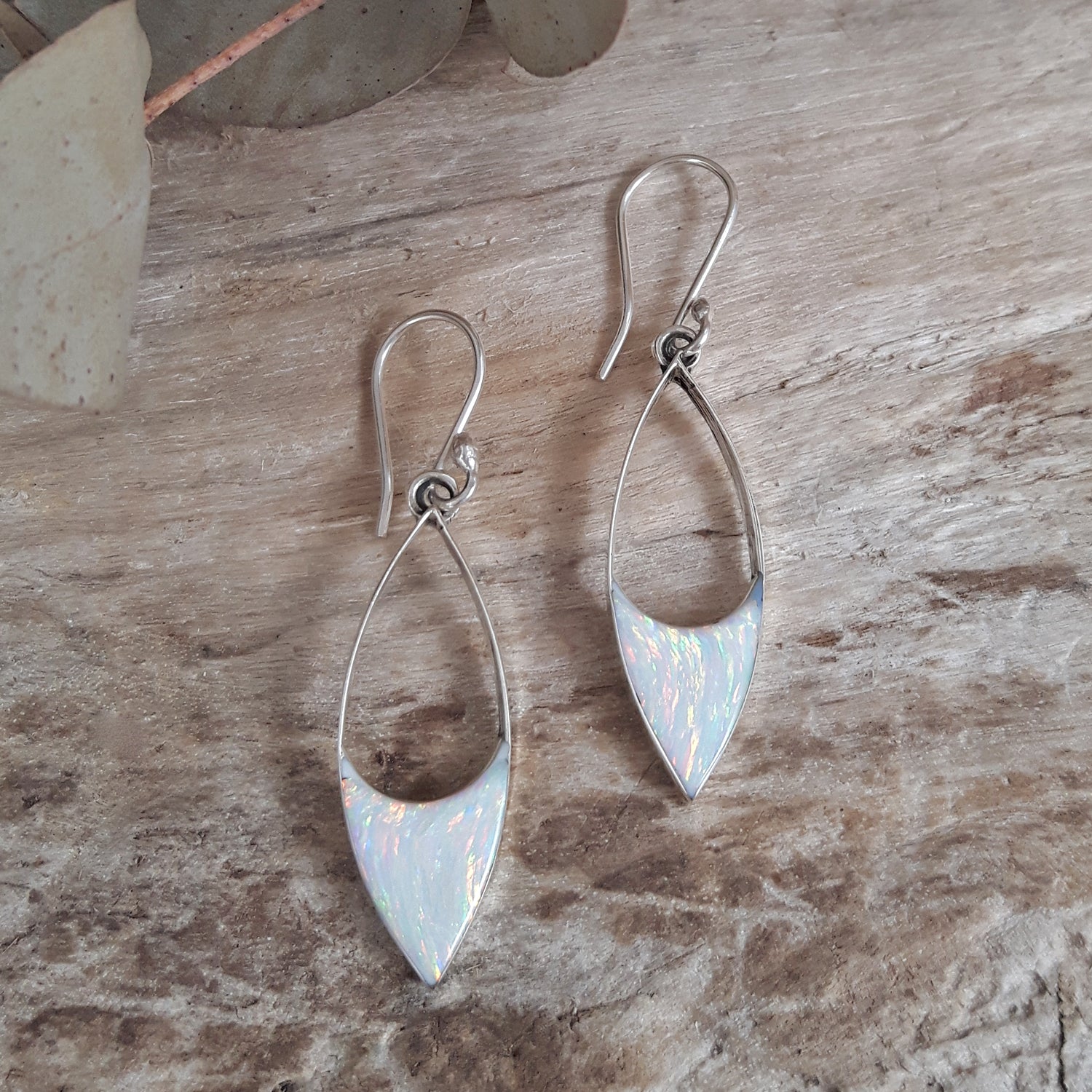 Flinder Finella White Drop Earrings