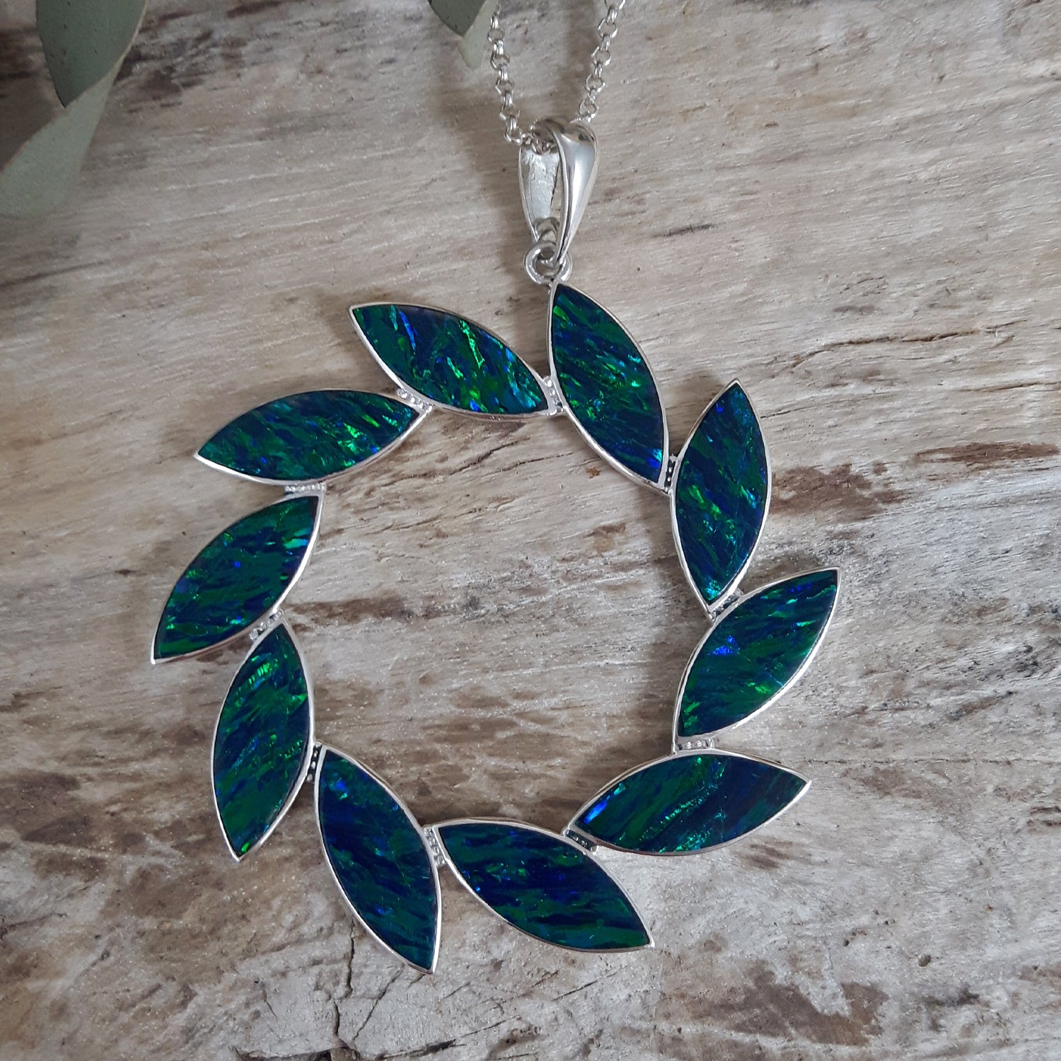 Flinder Larisa Emerald Pendant