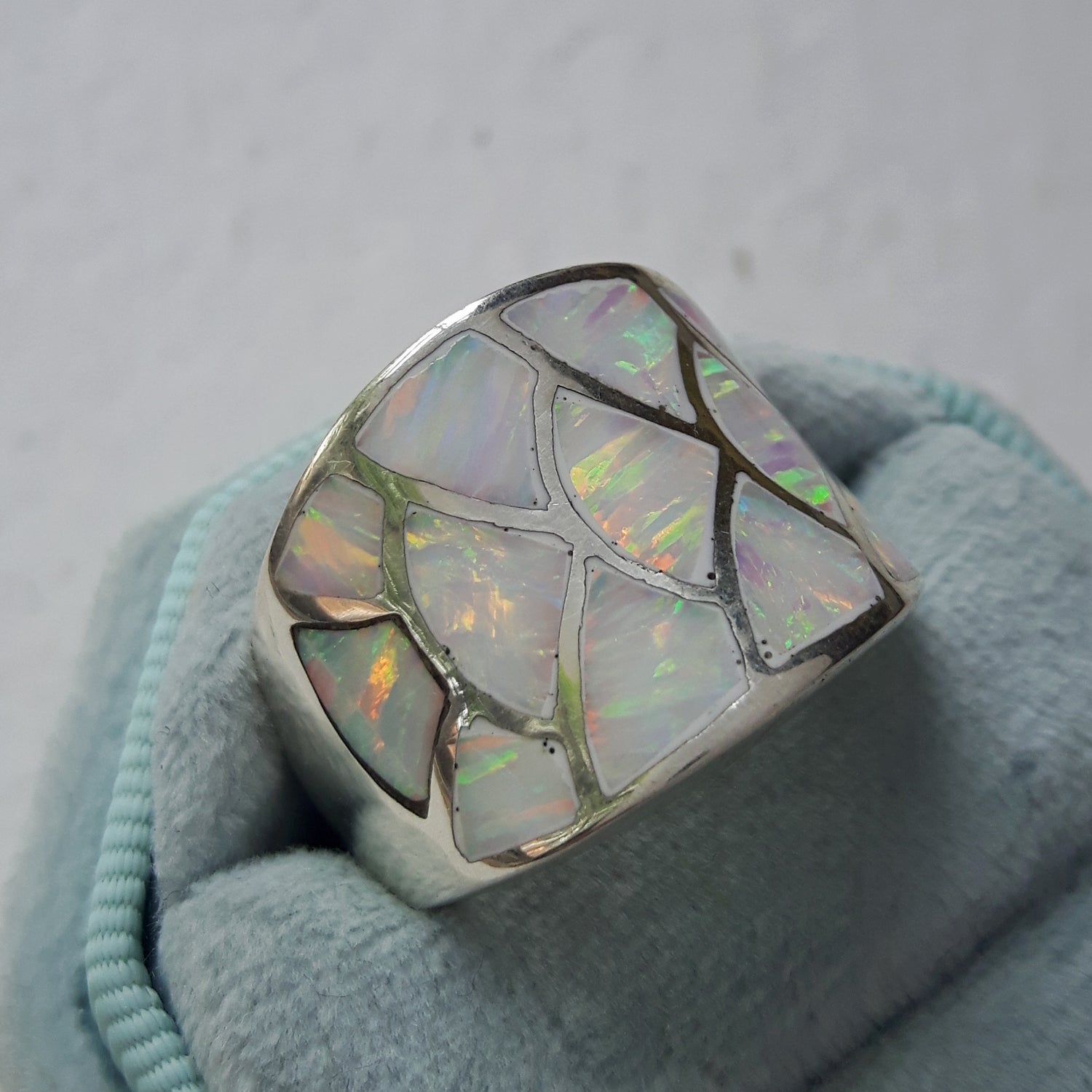 PERFECTLY IMPERFECT Flinder Guinevere White Ring Size Q
