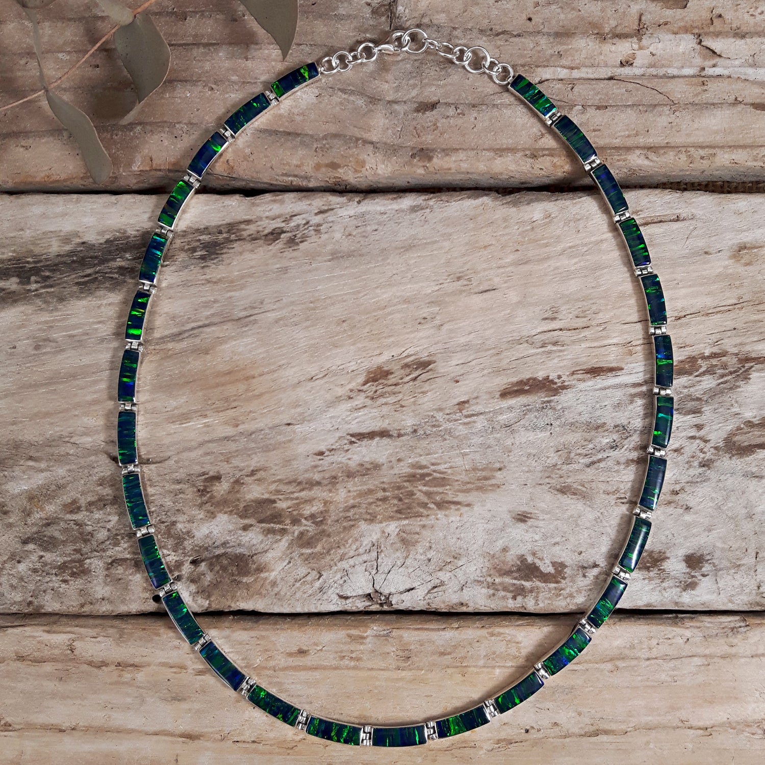 Flinder Emerald Drift Necklace