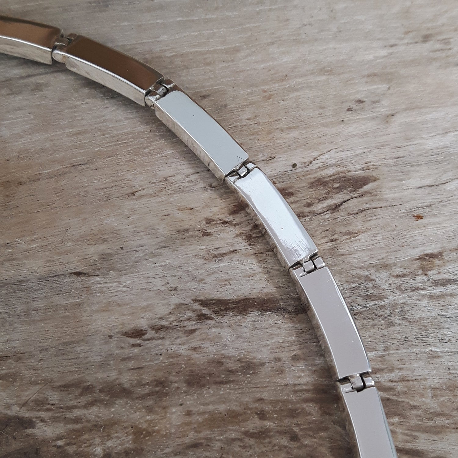 Flinder Emerald Drift Necklace