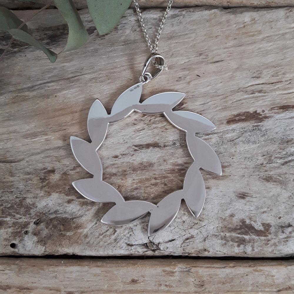 Flinder Larisa Lavender Pendant