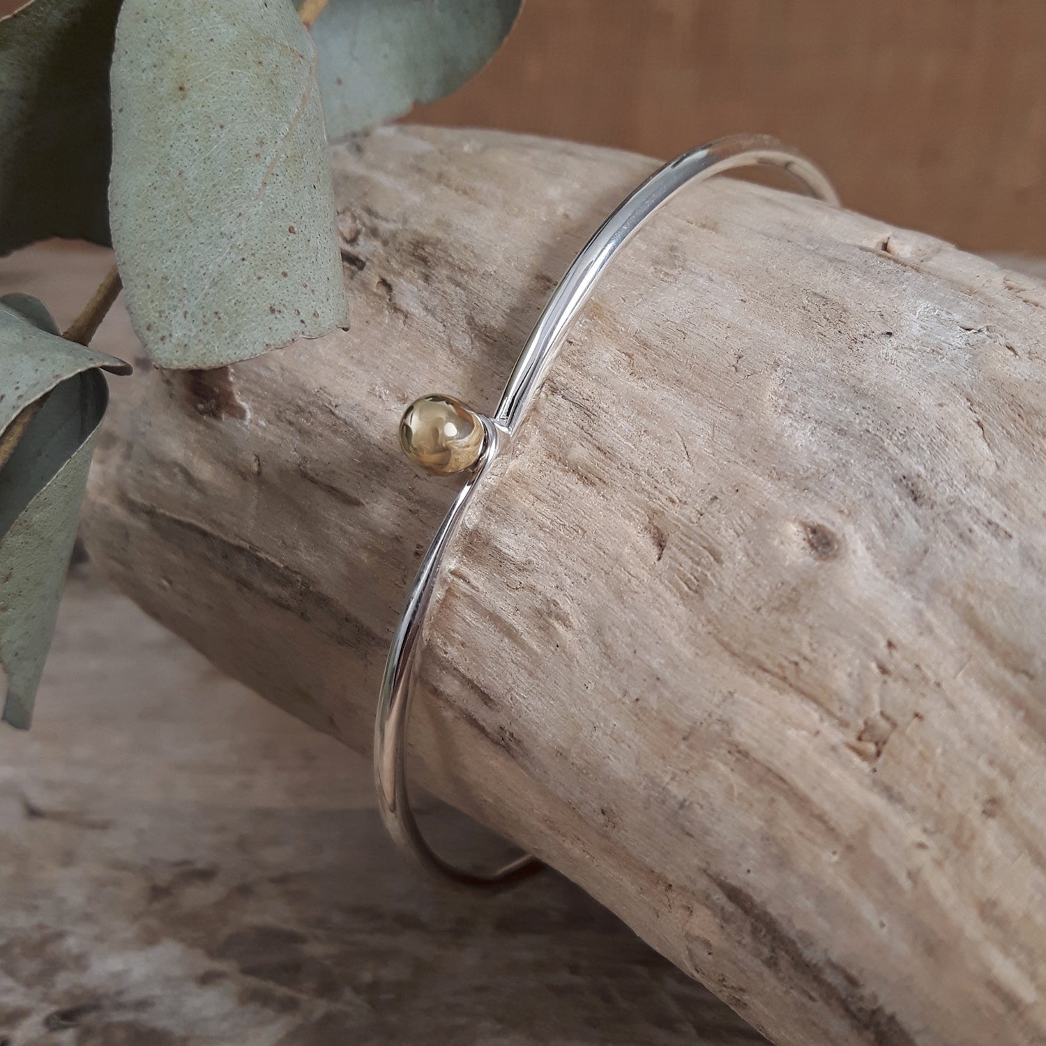Flow Silver Tumbaga Dot Bangle