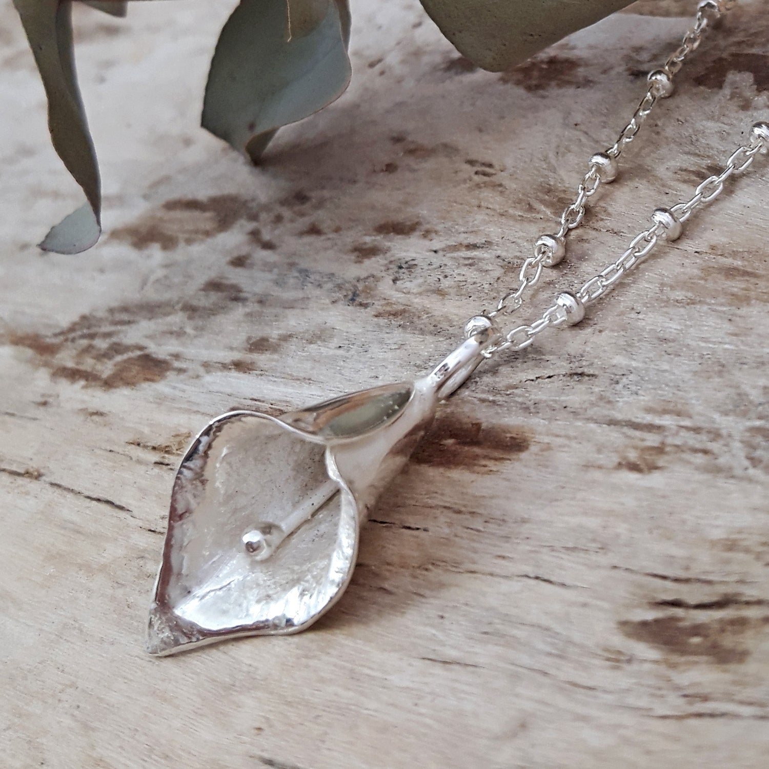 Foresta Calla Lily Pendant