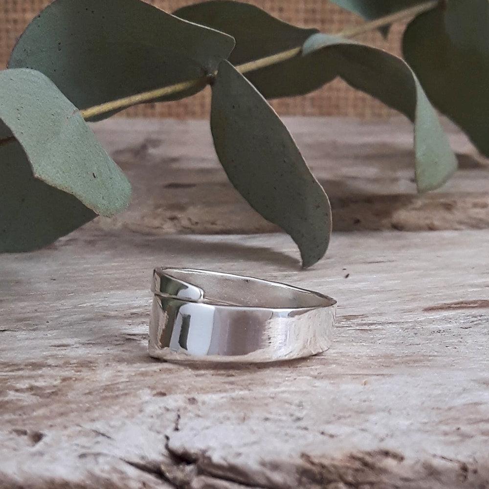 Foresta Vine Fine Polished Ring