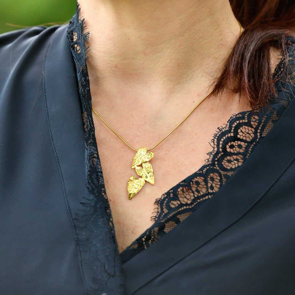 Foresta Gold Mini Taro Leaves Pendant