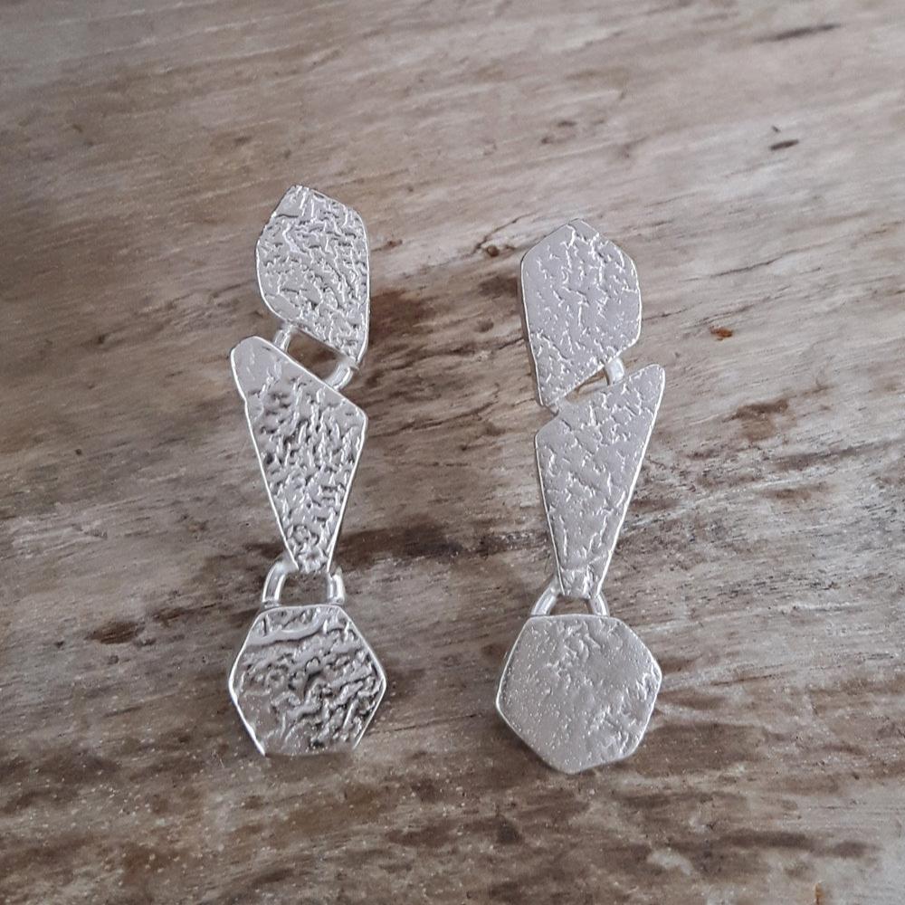 Foresta Pebble Silver Stud Earrings