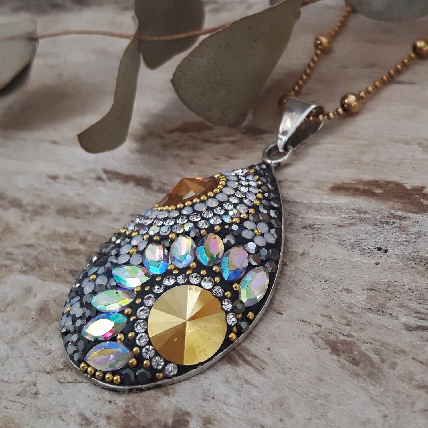 SAMPLE Gala Glitz Jet Gold Pendant