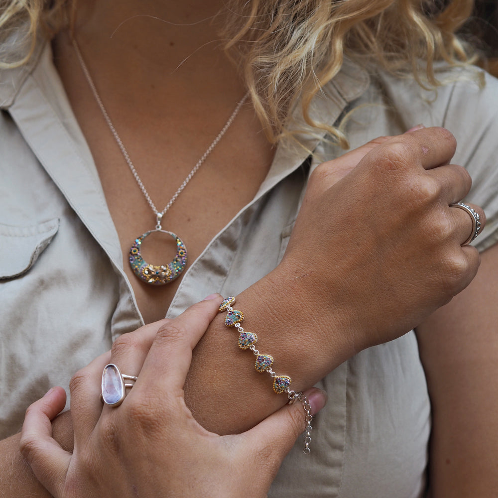 Allegra Heart Antique Daisy Bracelet