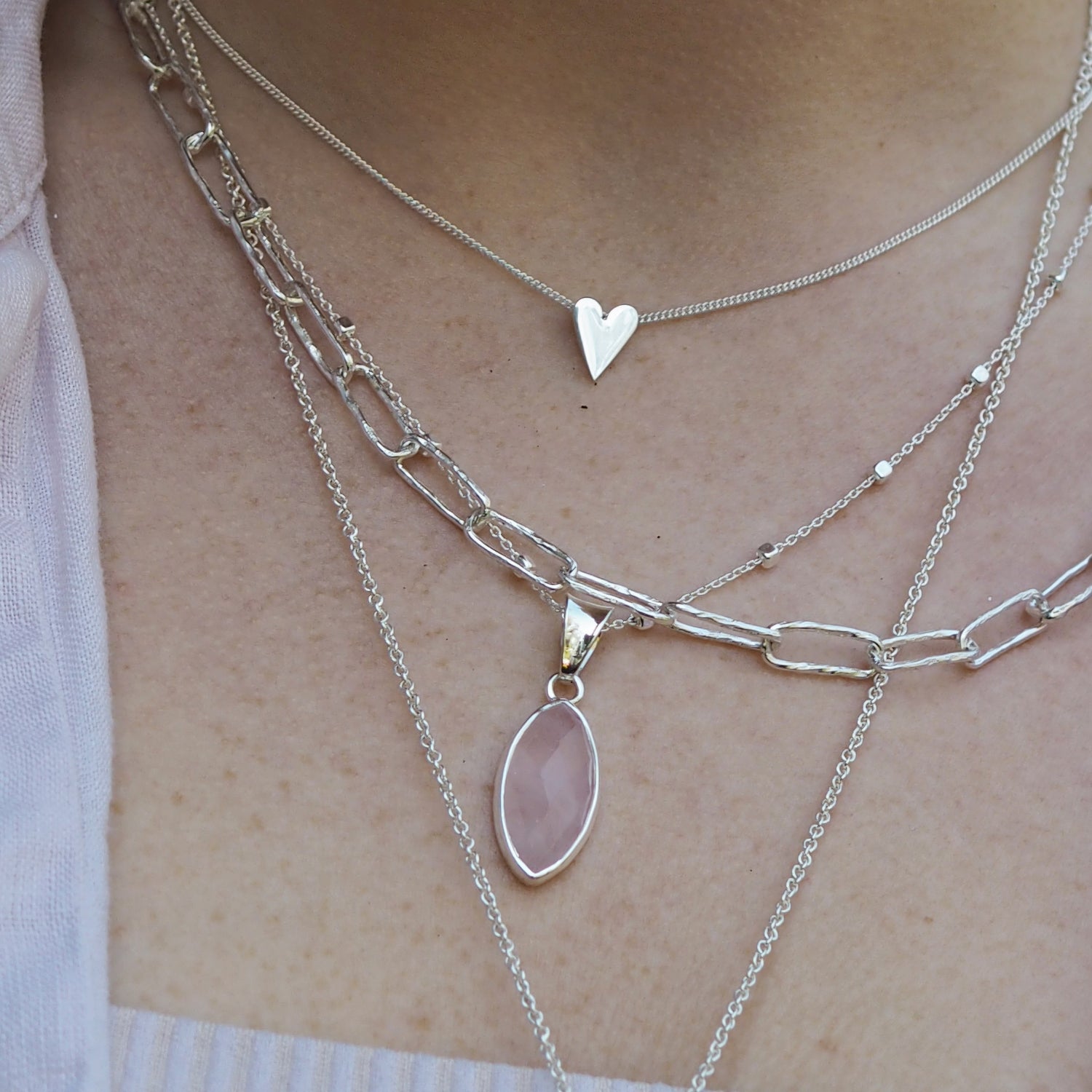 Elegance Rose Quartz Small Leaf Pendant