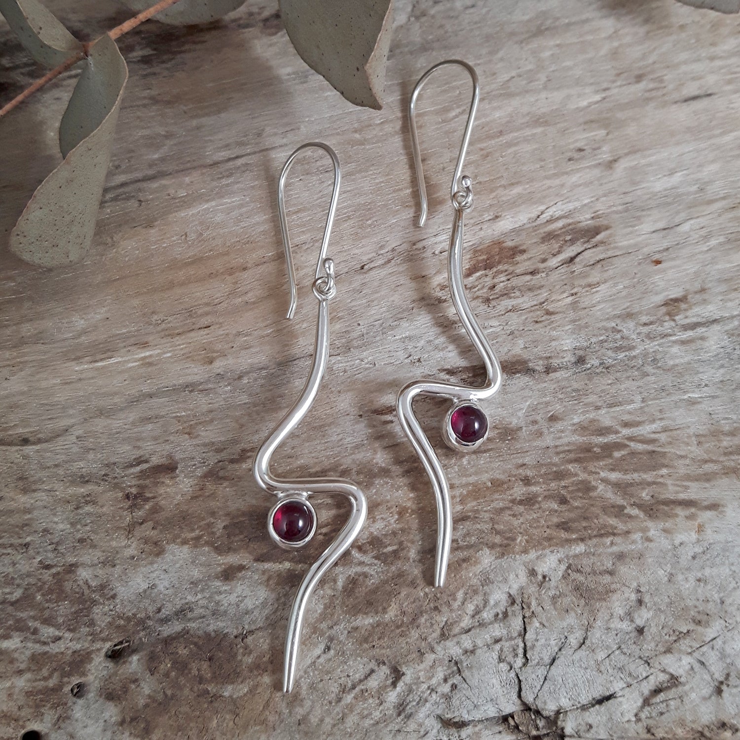 Linea Garnet Birthstone Earrings