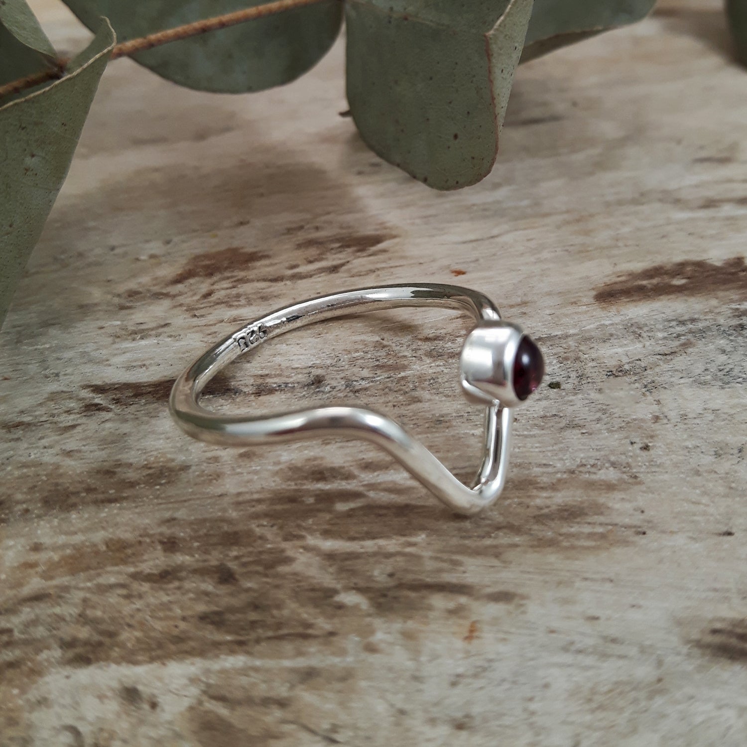 Linea Garnet Ring