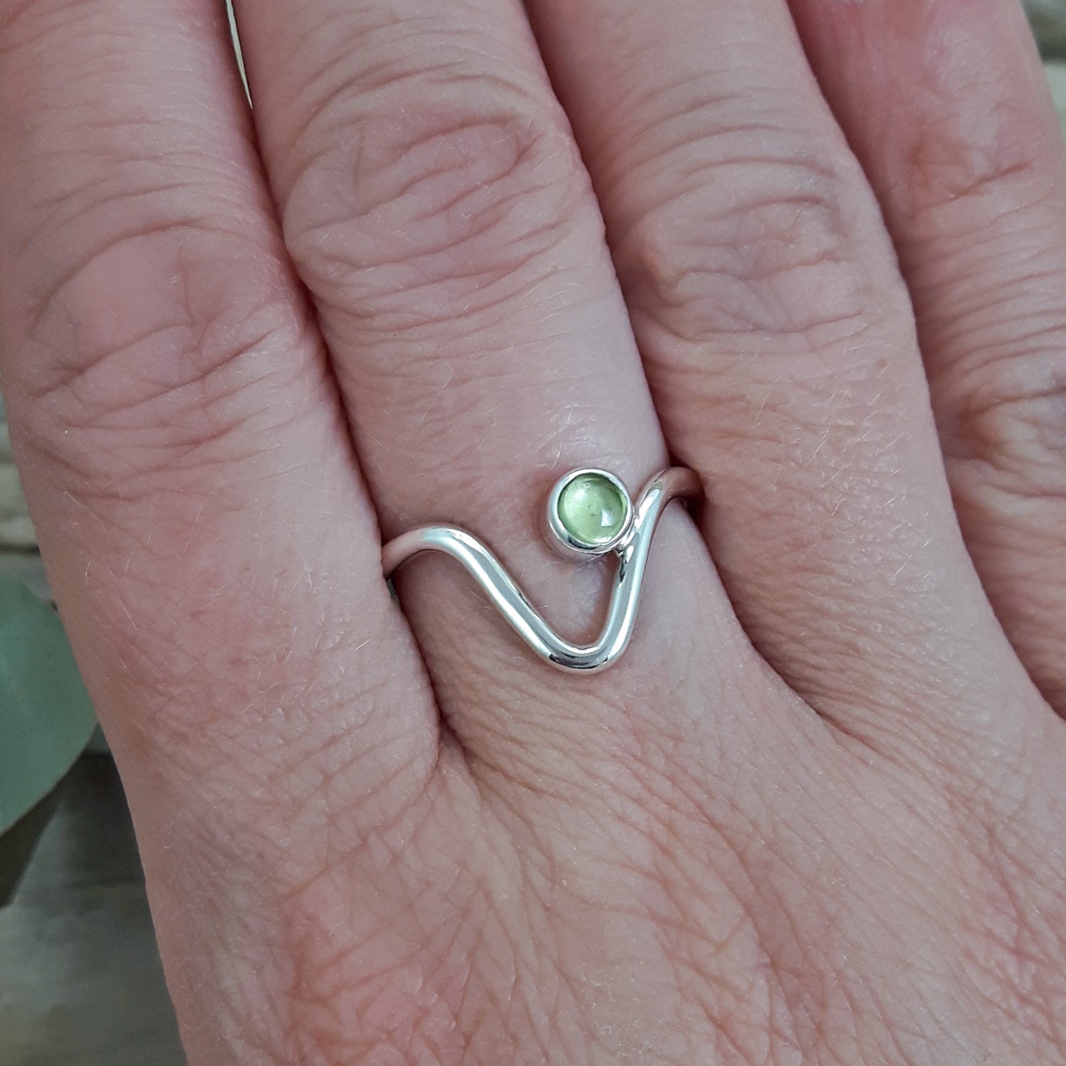 Lynn Peridot Ring