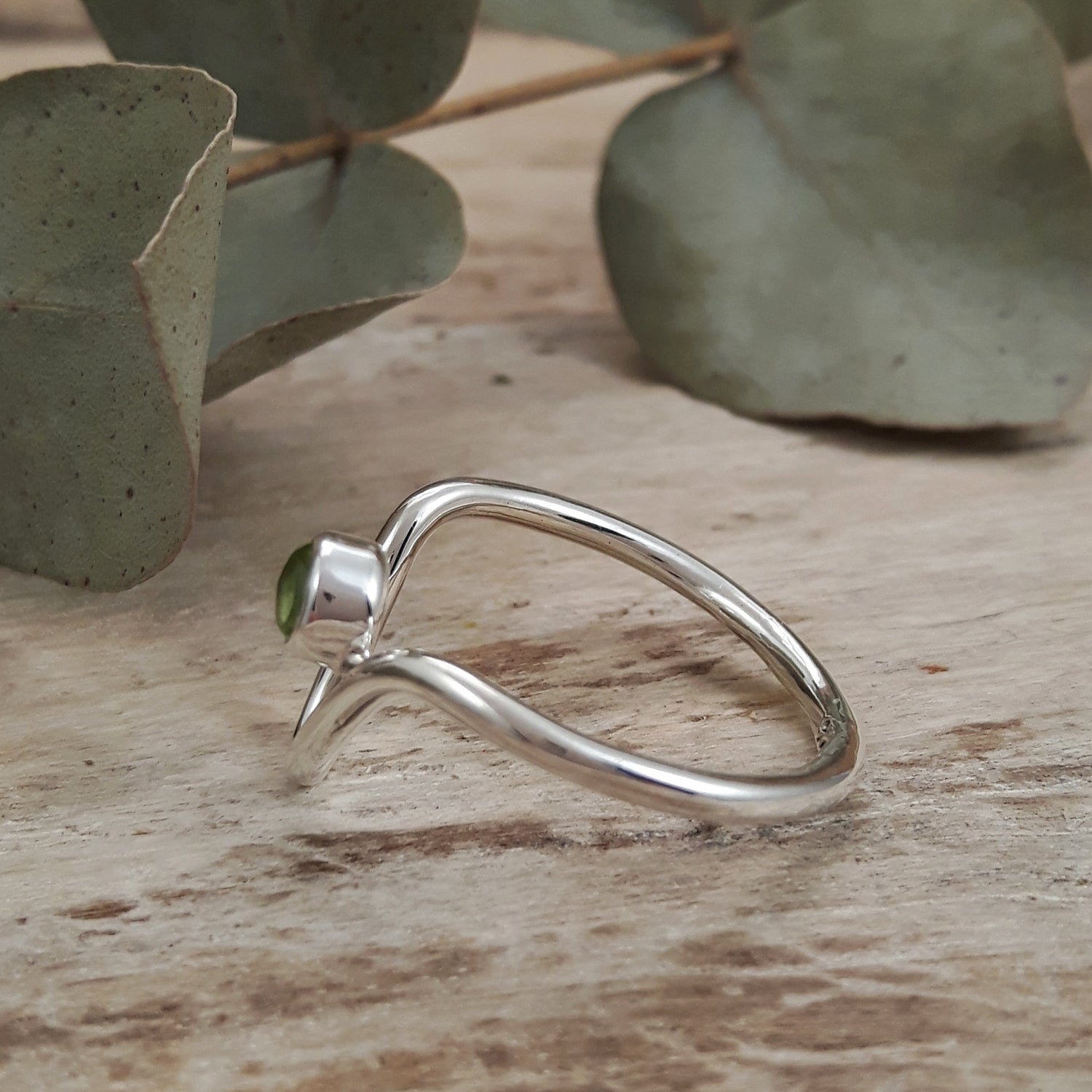 Lynn Peridot Ring