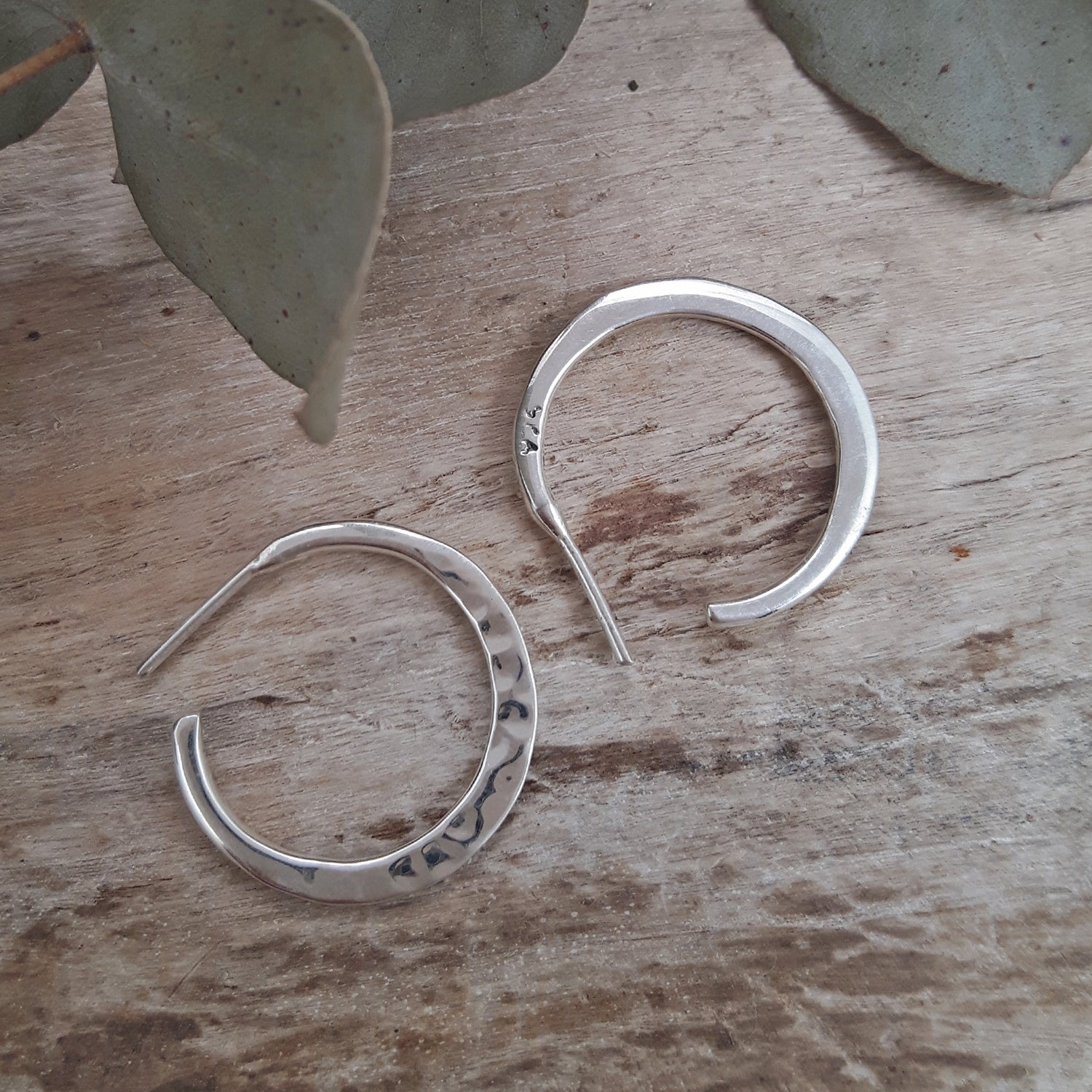 Toro Mini Hammered Hoop Earrings