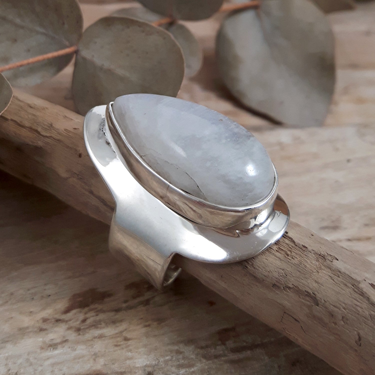 Monet Moonstone Teardrop Med Adjustable Ring A