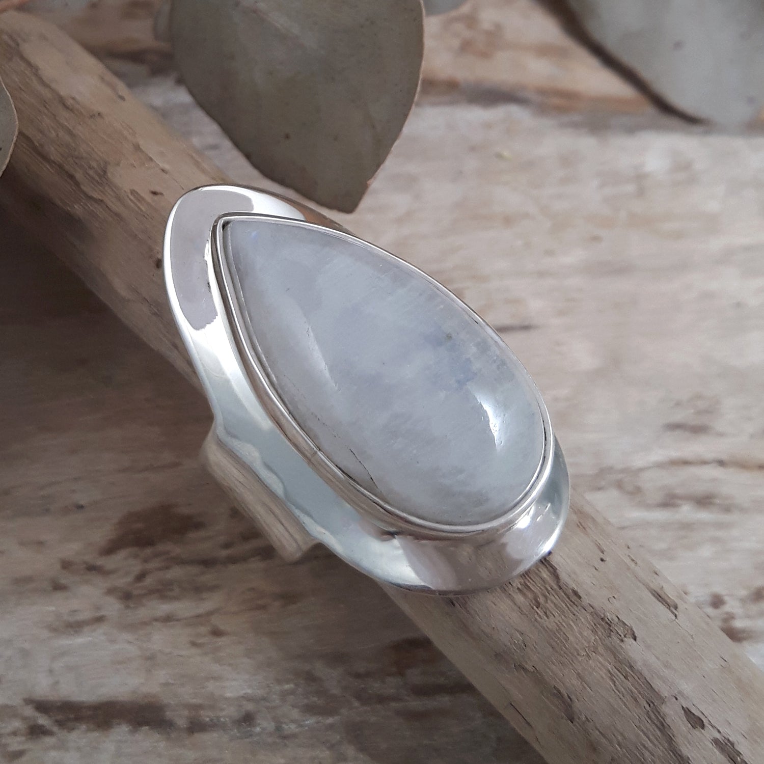 Monet Moonstone Teardrop Med Adjustable Ring A