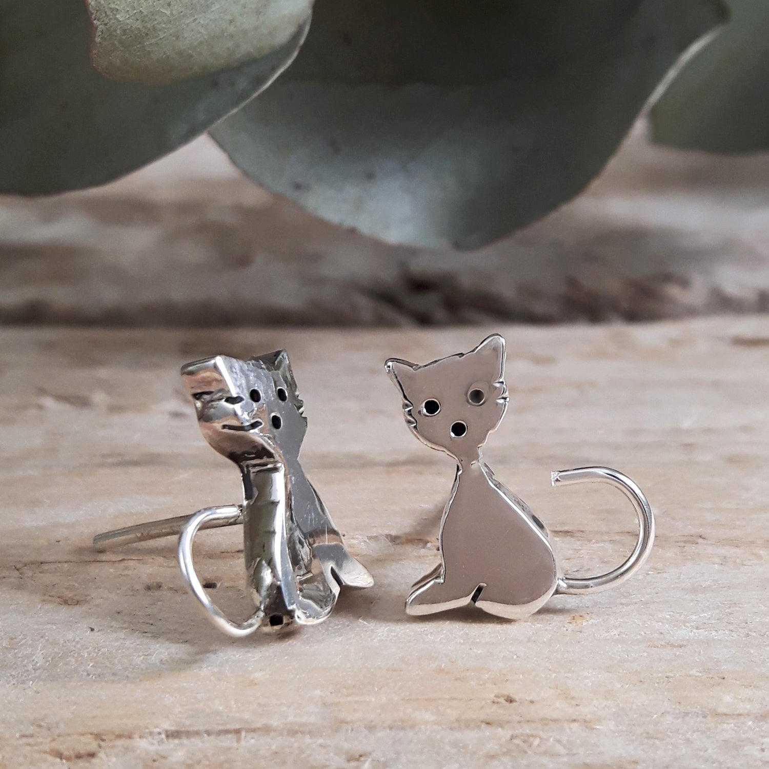 Muse Kitty Cat Stud Earrings