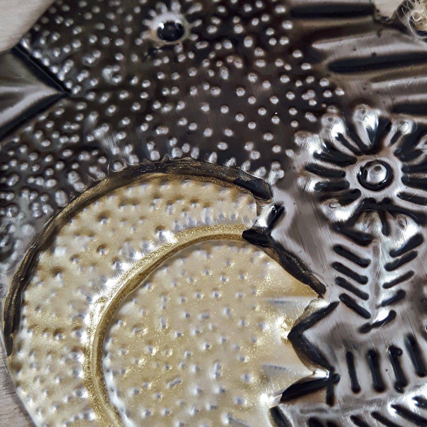 Gold Sacred Robin Handcrafted Tin Decoration