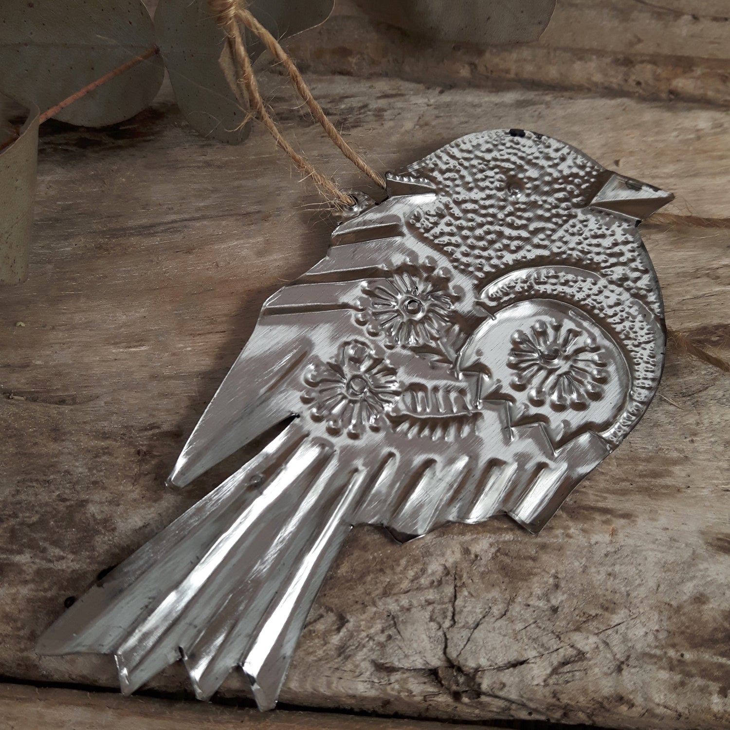 Silver Sacred Robin Handcrafted Tin Decoration