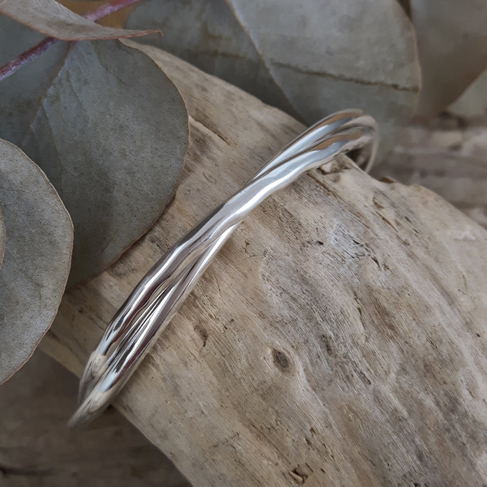 Arista Hammered/Polished cuff