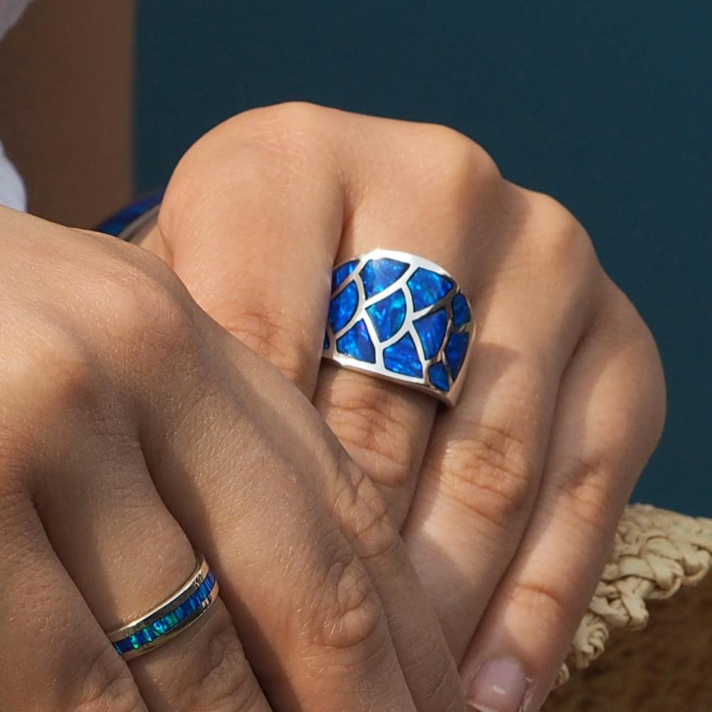 Flinder Guinevere Blue Ring