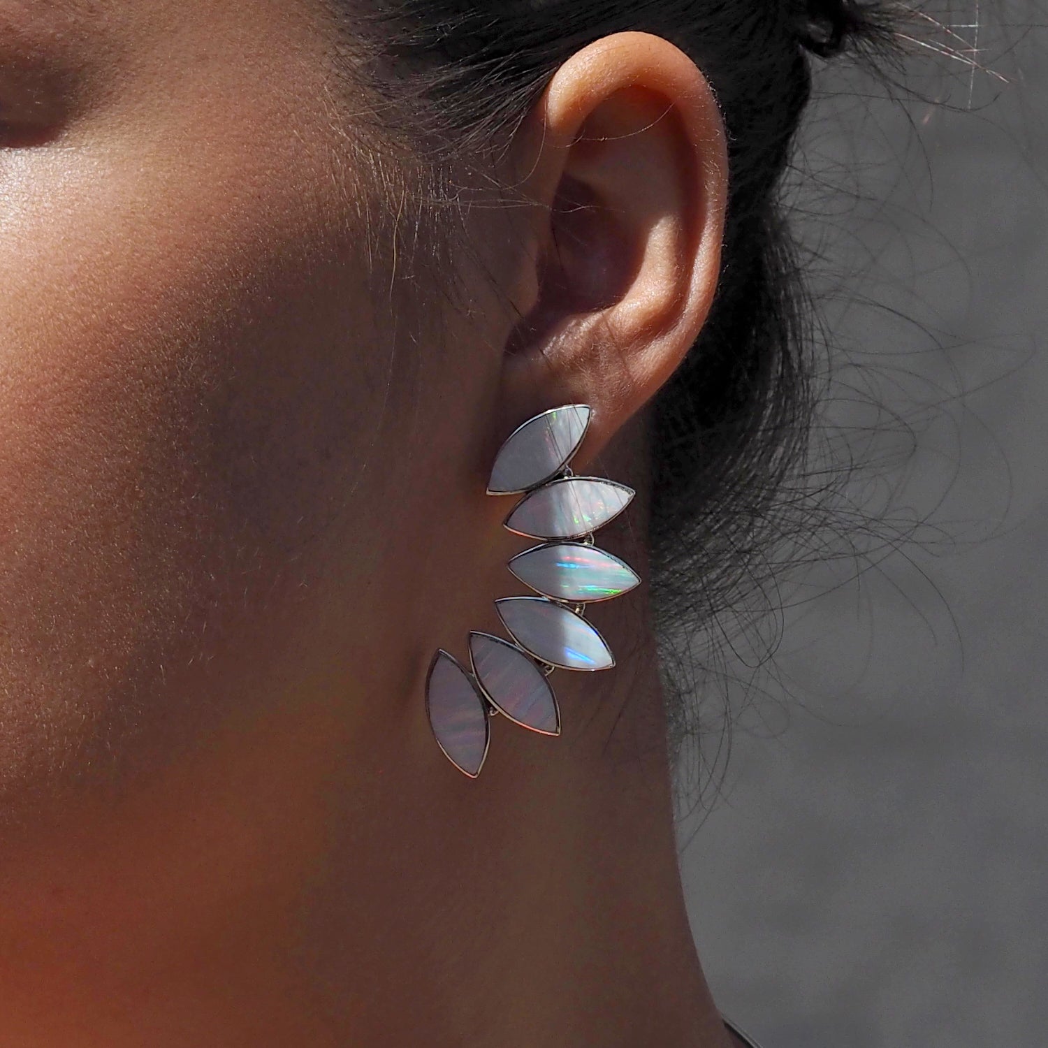 Flinder Larisa White Earrings