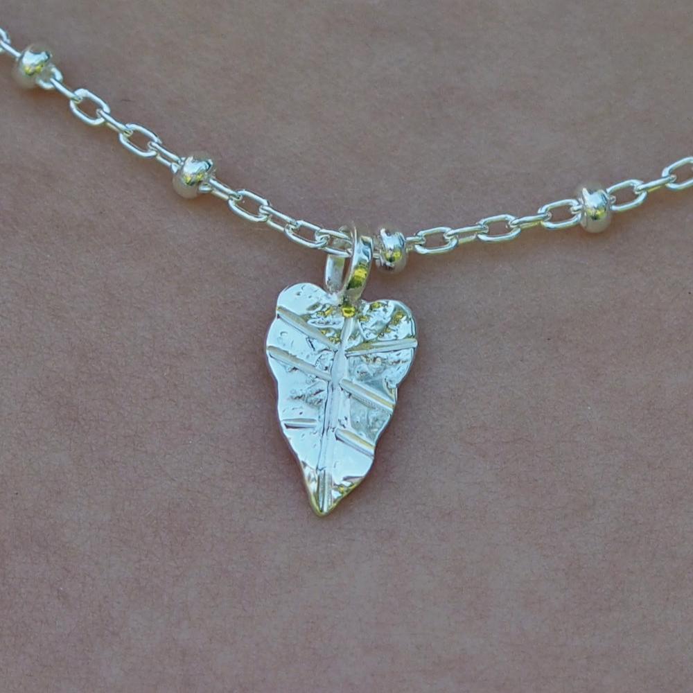 Foresta Tiny Taro Leaf Pendant