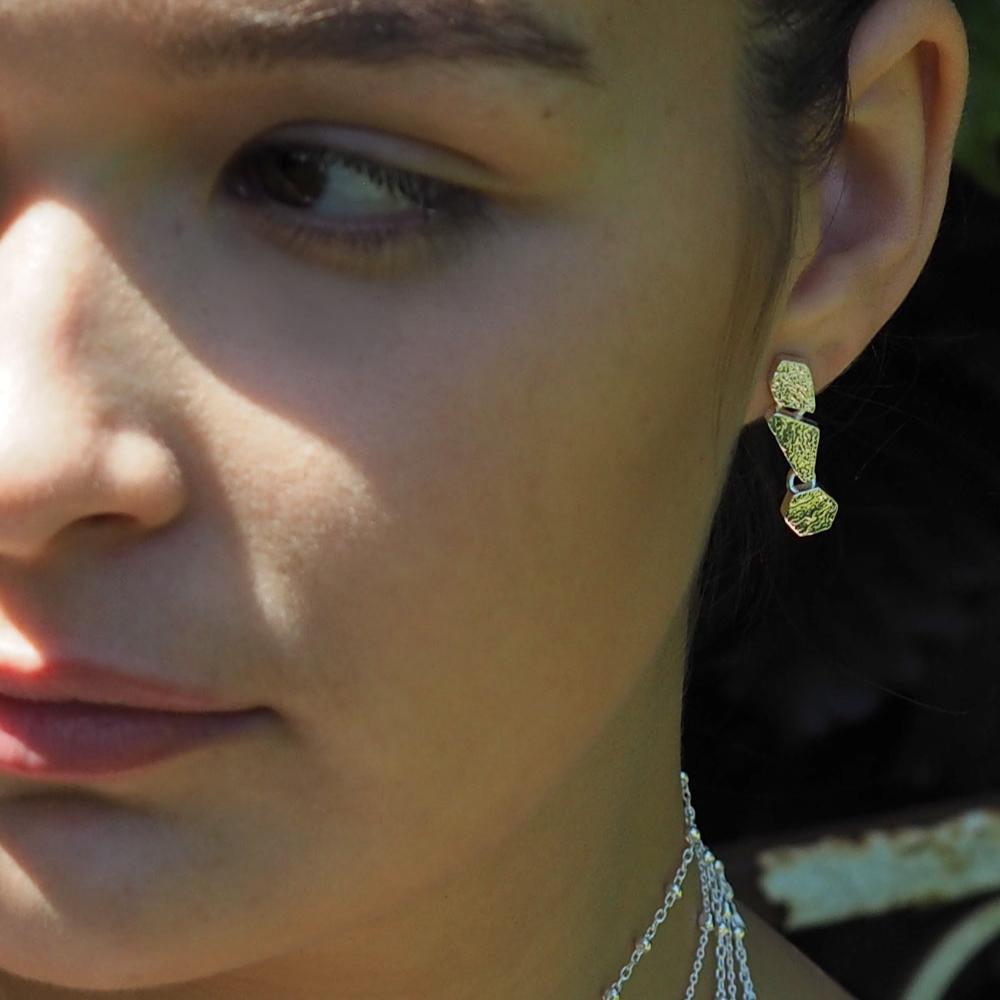 Foresta Pebble Silver Stud Earrings