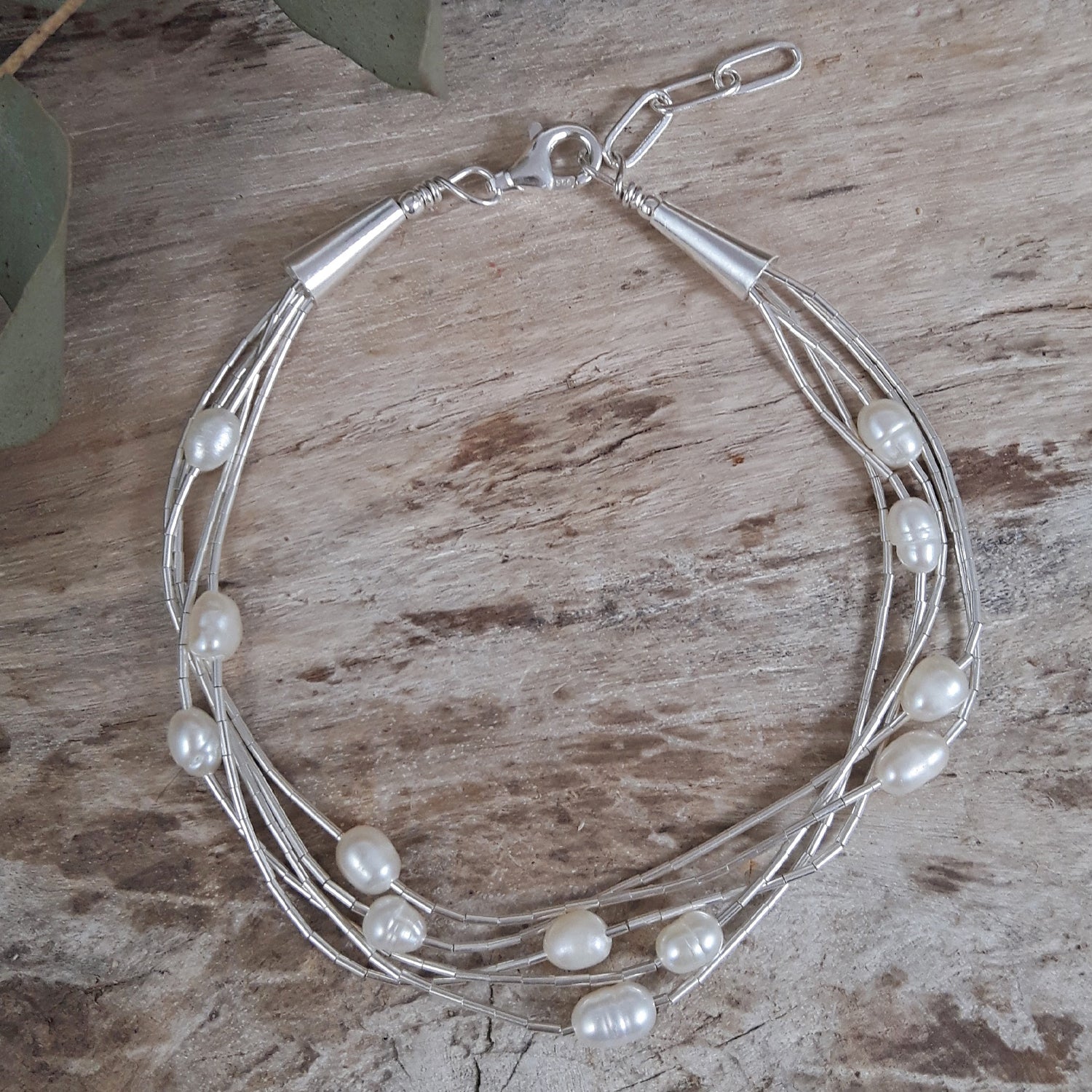 Evelyn 5 White Pearl Bracelet