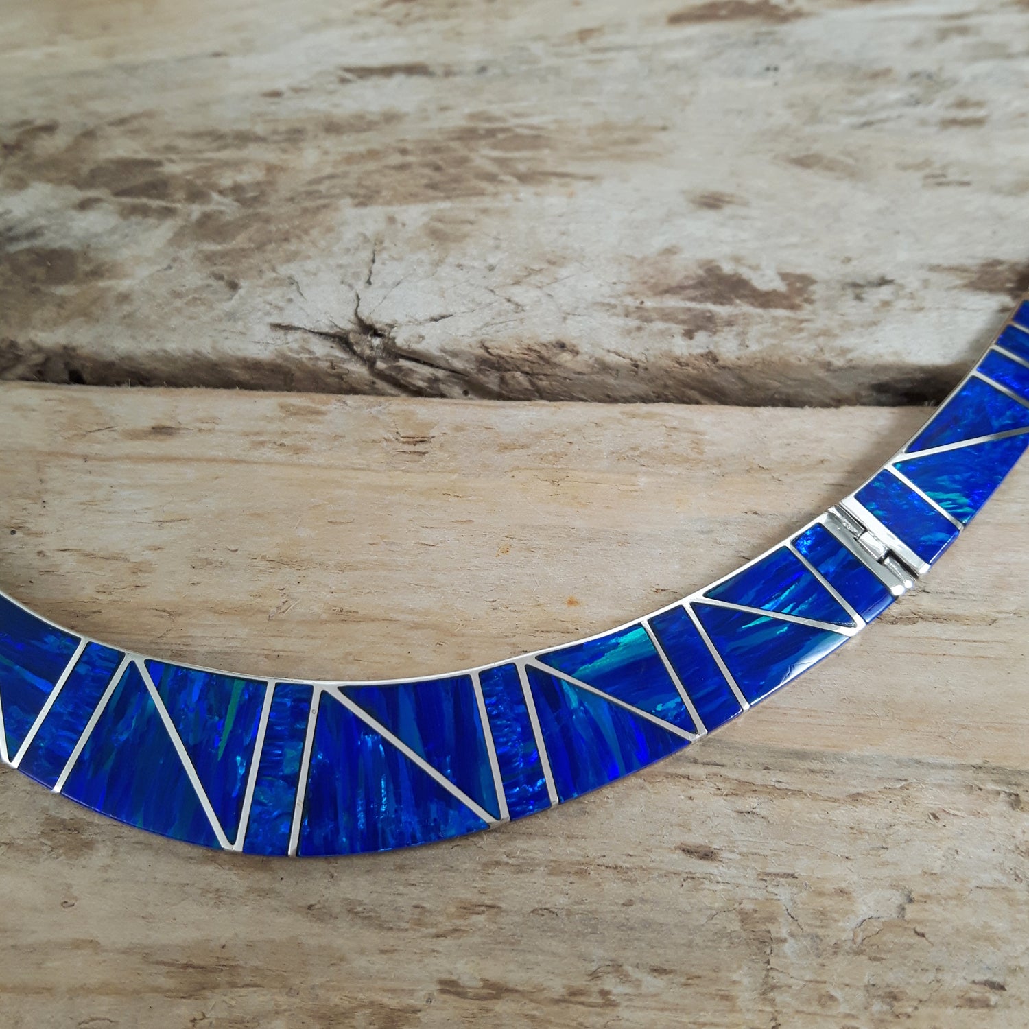 Flinder Nouveau Blue Necklace