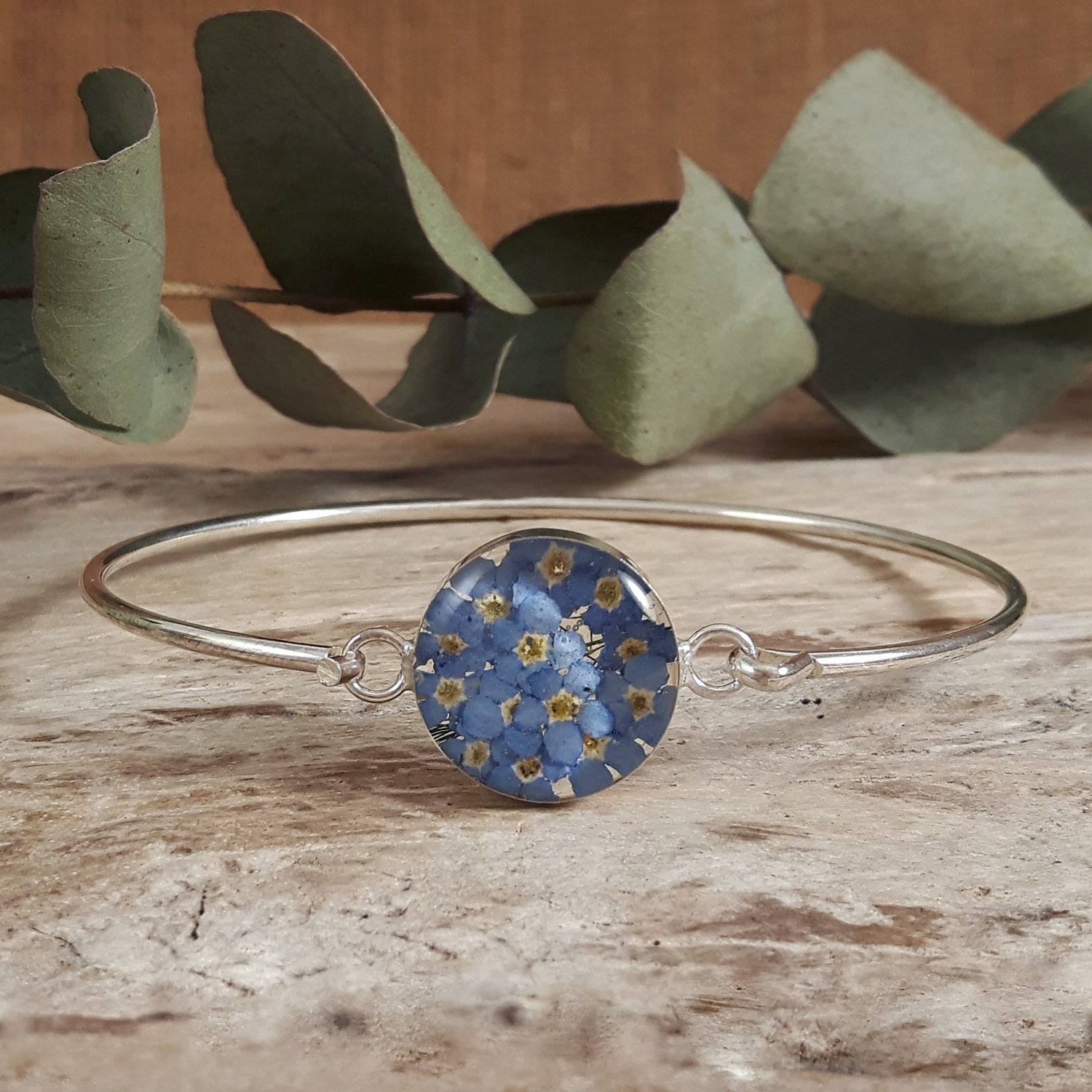 Flores Forget-Me-Not Round Bangle